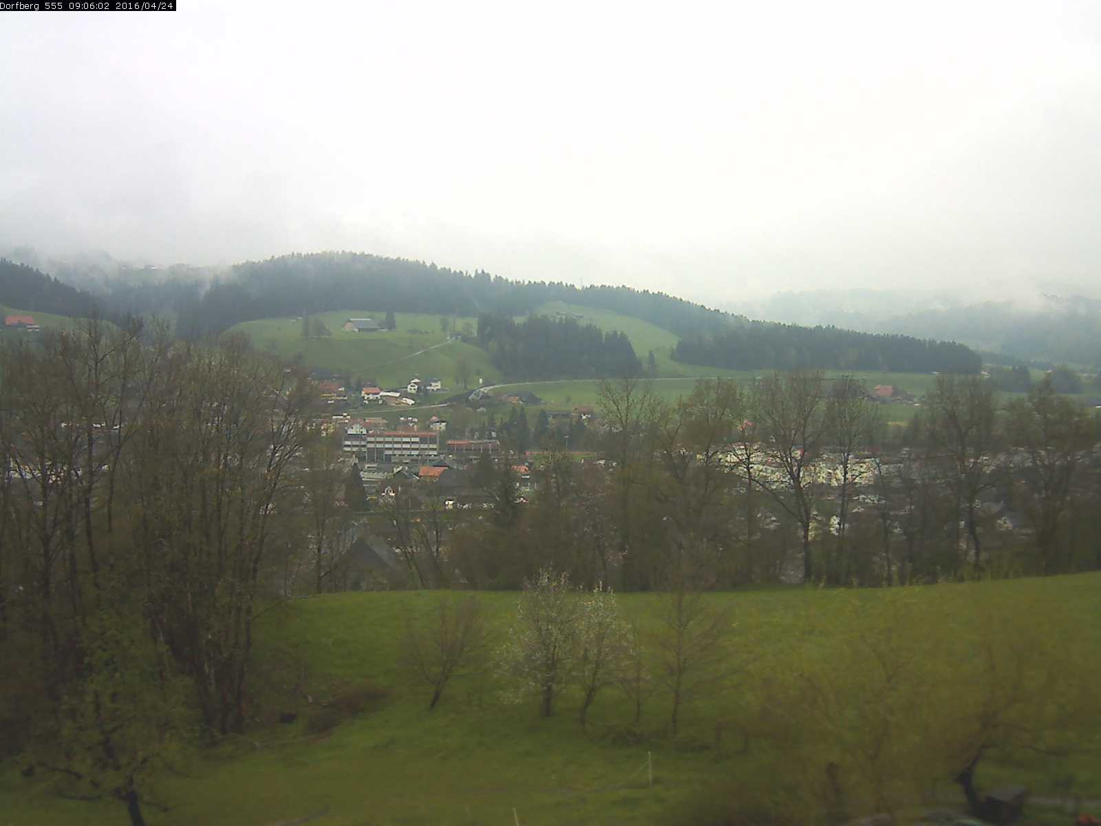 Webcam-Bild: Aussicht vom Dorfberg in Langnau 20160424-090602