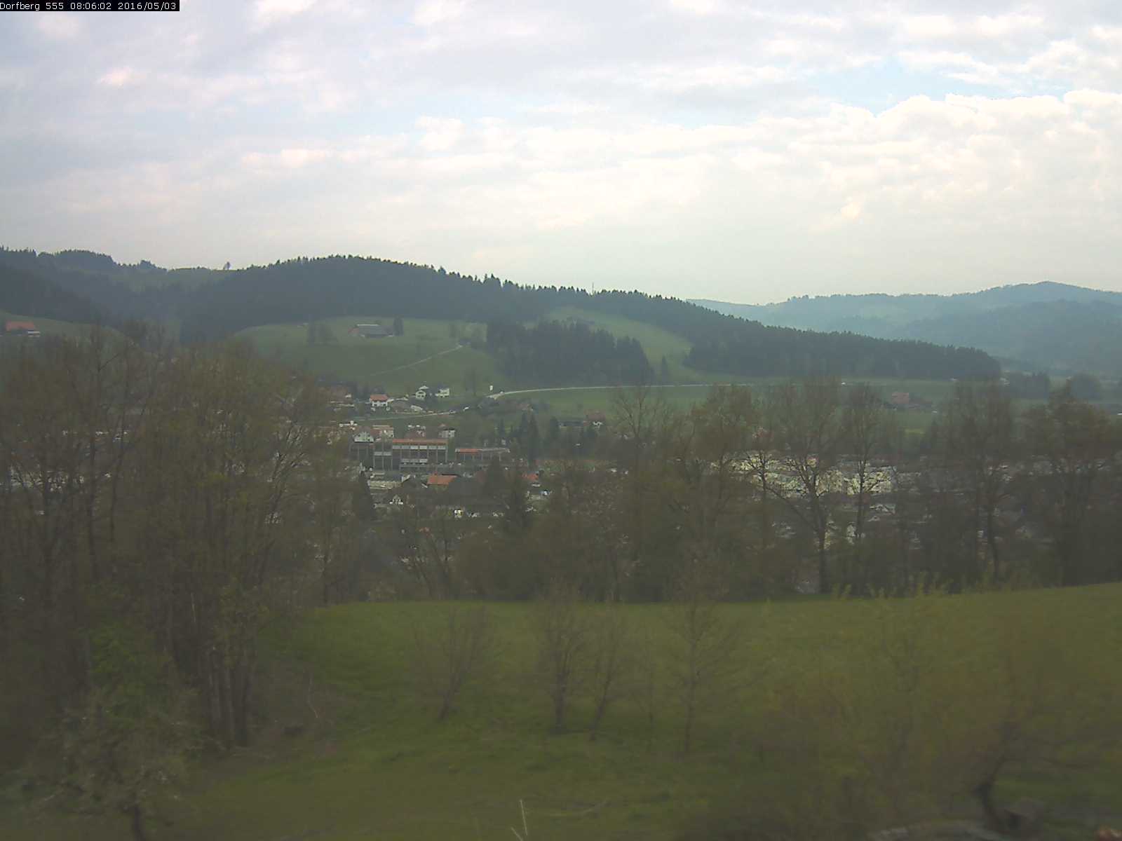 Webcam-Bild: Aussicht vom Dorfberg in Langnau 20160503-080601