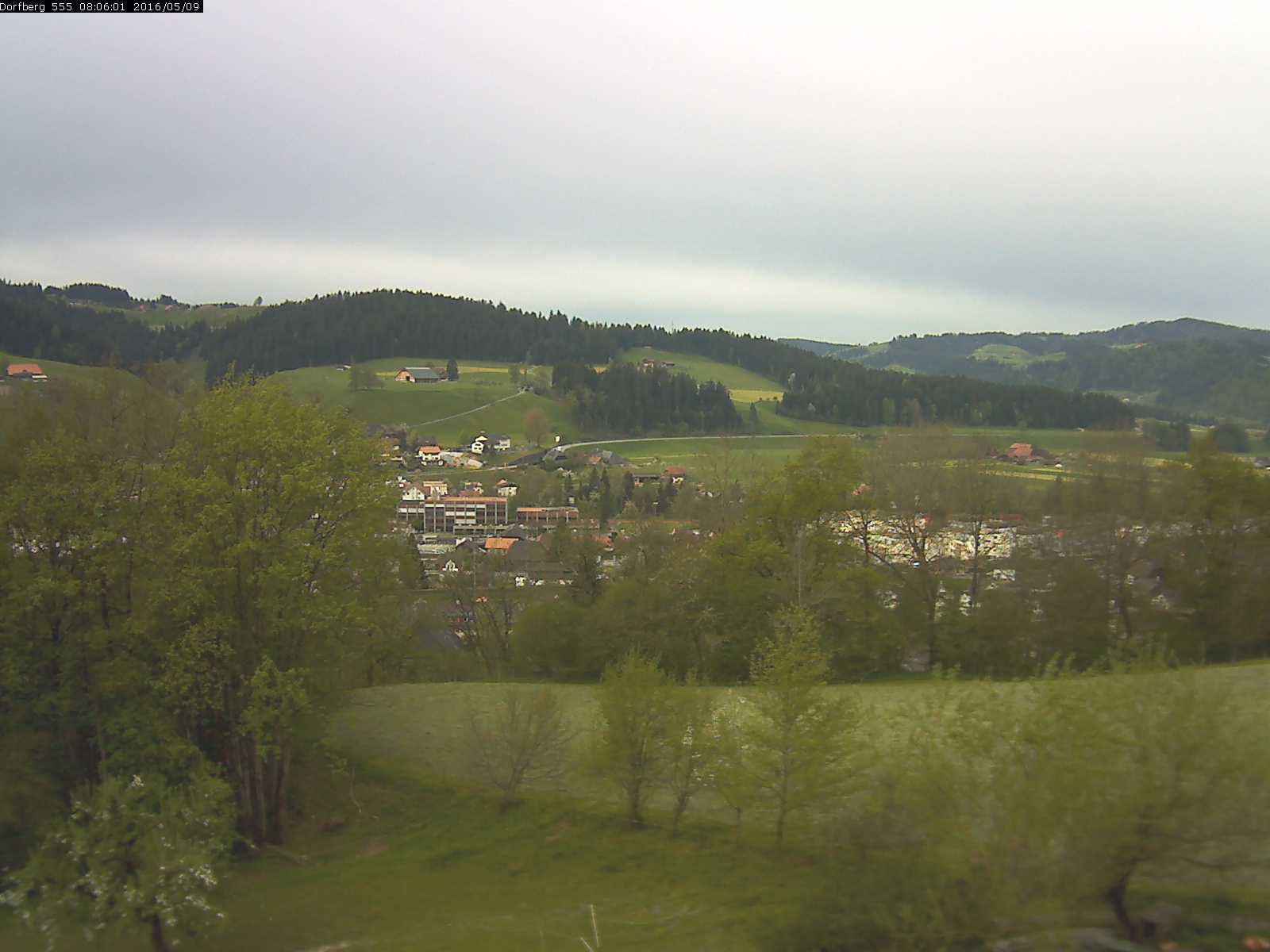 Webcam-Bild: Aussicht vom Dorfberg in Langnau 20160509-080601