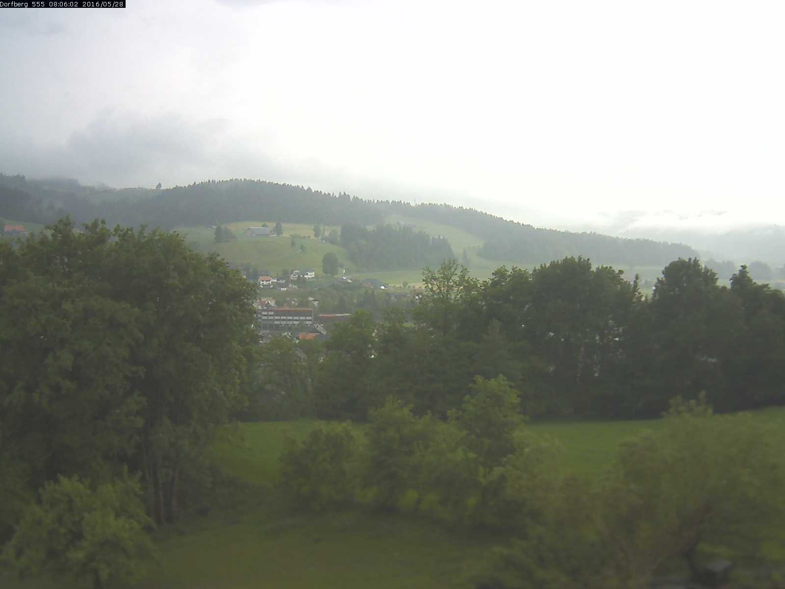Webcam-Bild: Aussicht vom Dorfberg in Langnau 20160528-080601