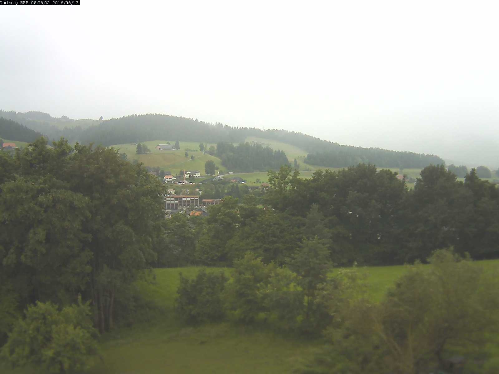 Webcam-Bild: Aussicht vom Dorfberg in Langnau 20160613-080601