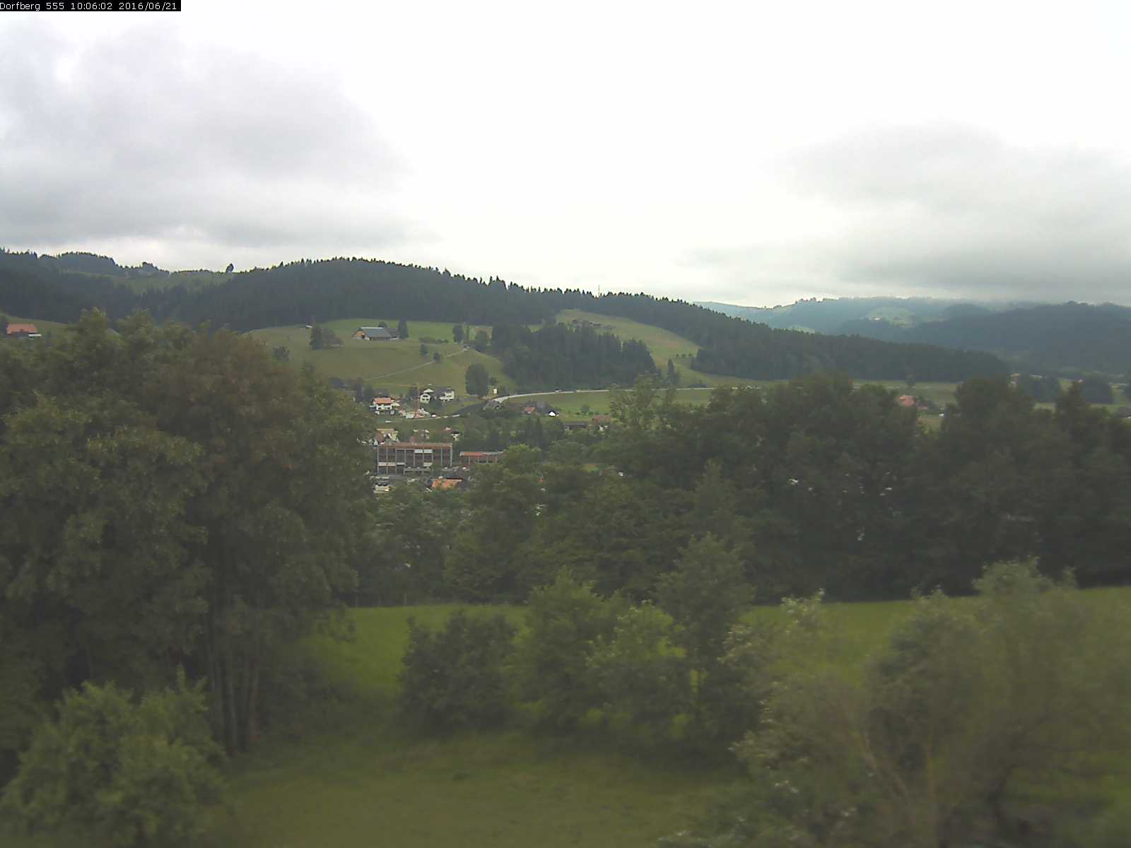 Webcam-Bild: Aussicht vom Dorfberg in Langnau 20160621-100601