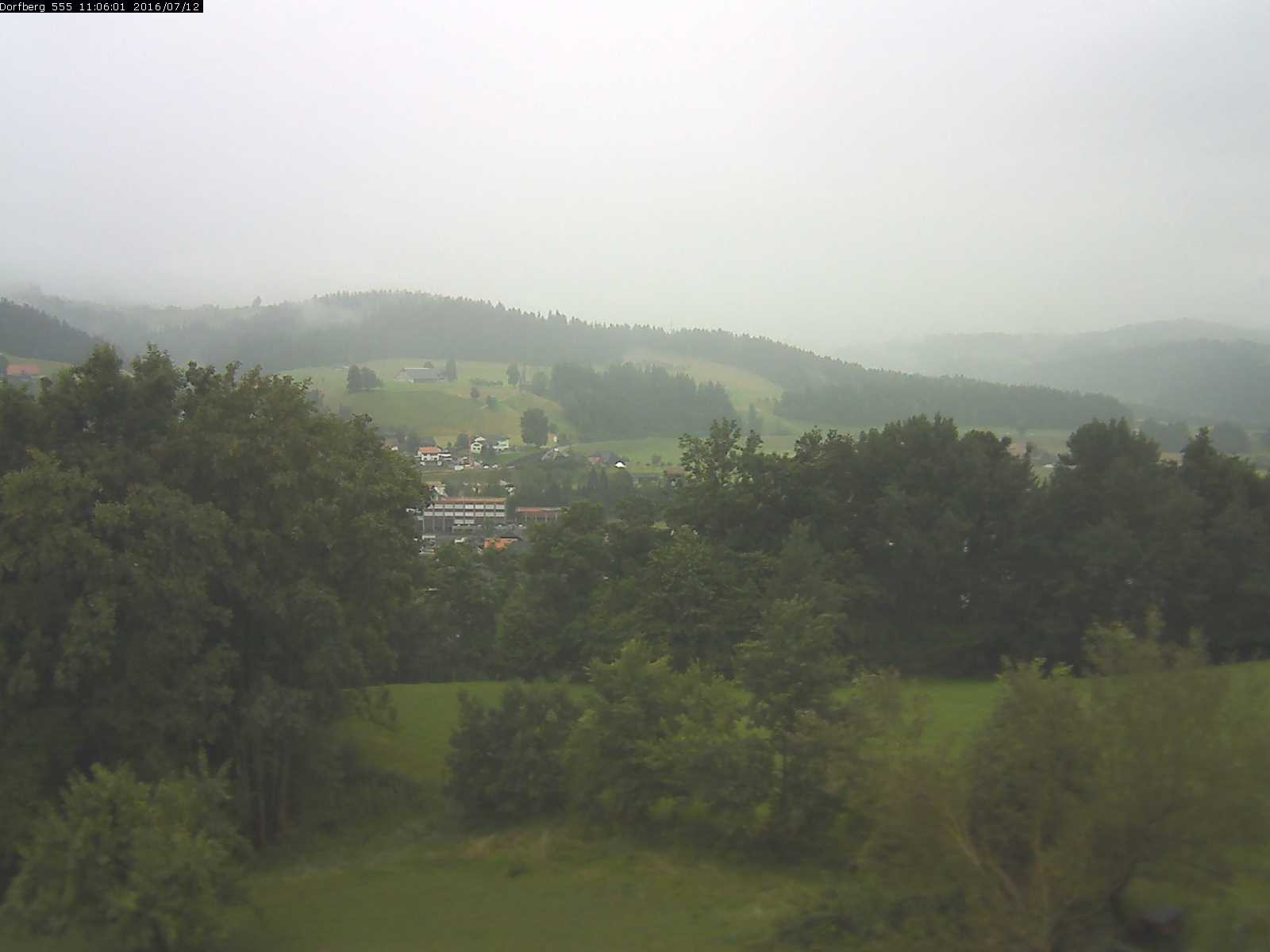 Webcam-Bild: Aussicht vom Dorfberg in Langnau 20160712-110601