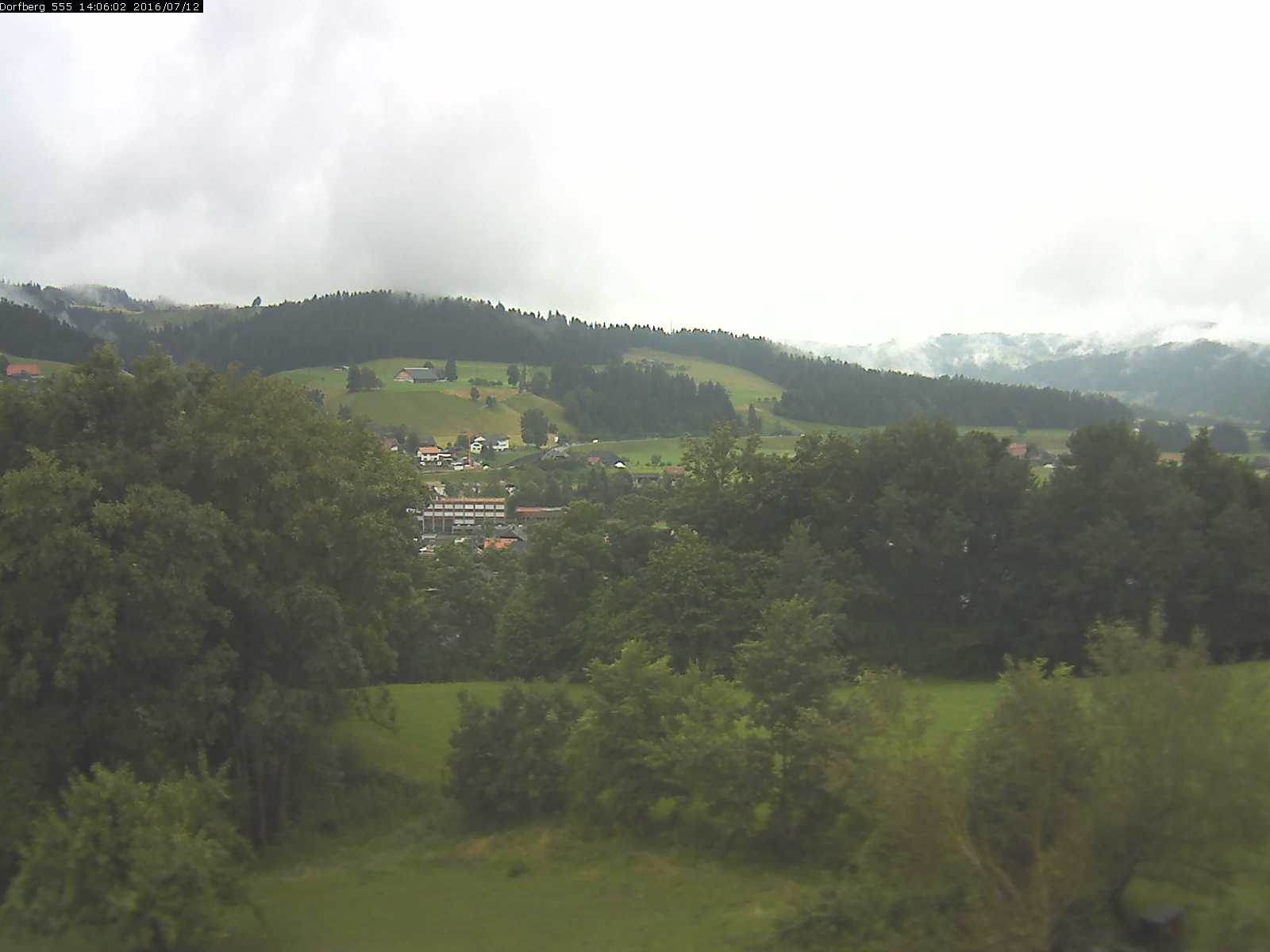 Webcam-Bild: Aussicht vom Dorfberg in Langnau 20160712-140601