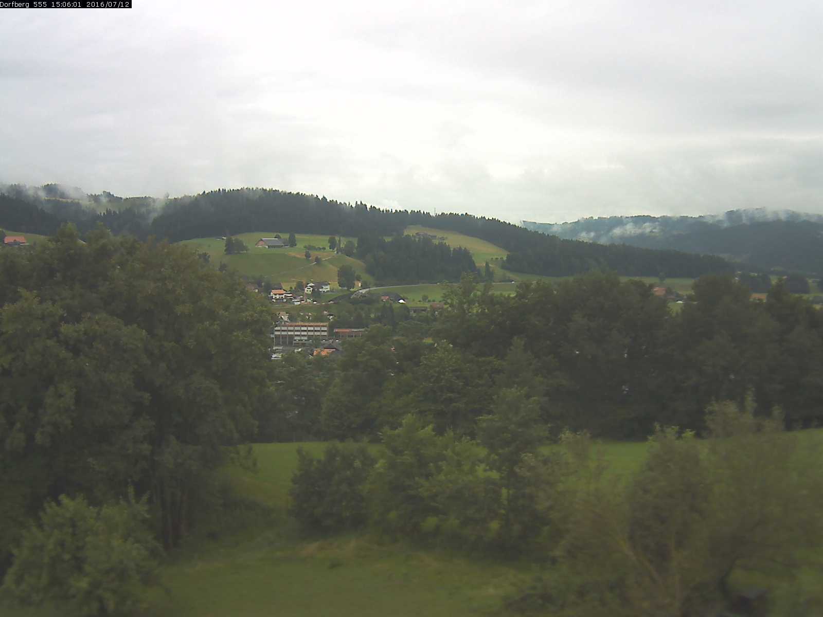 Webcam-Bild: Aussicht vom Dorfberg in Langnau 20160712-150601