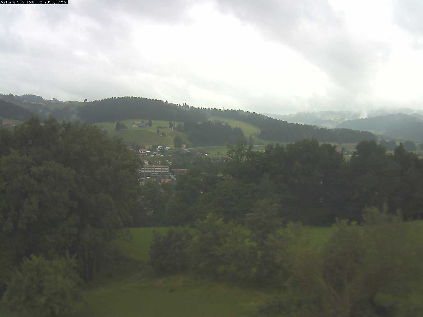 Webcam-Bild: Aussicht vom Dorfberg in Langnau 20160712-160601