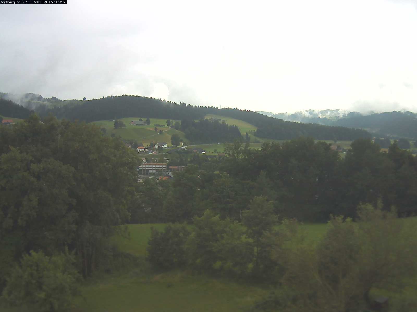 Webcam-Bild: Aussicht vom Dorfberg in Langnau 20160712-180601