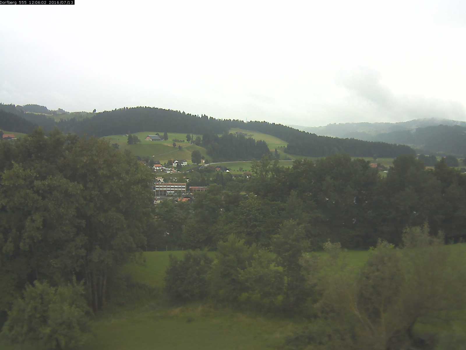 Webcam-Bild: Aussicht vom Dorfberg in Langnau 20160713-120601