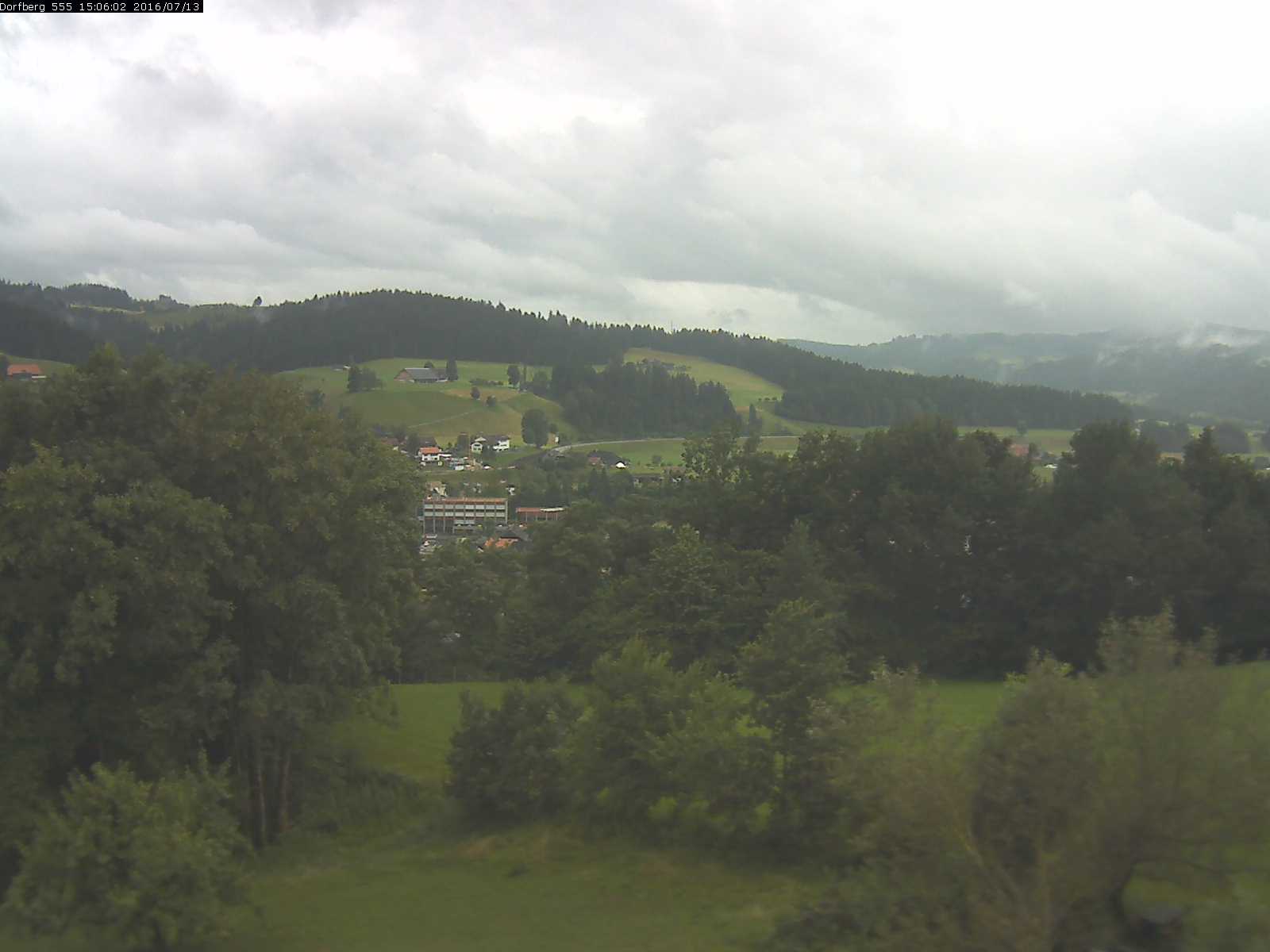 Webcam-Bild: Aussicht vom Dorfberg in Langnau 20160713-150601