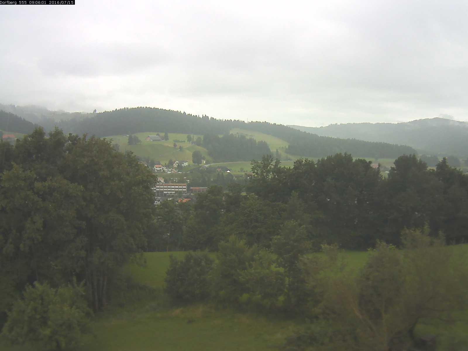 Webcam-Bild: Aussicht vom Dorfberg in Langnau 20160715-090601