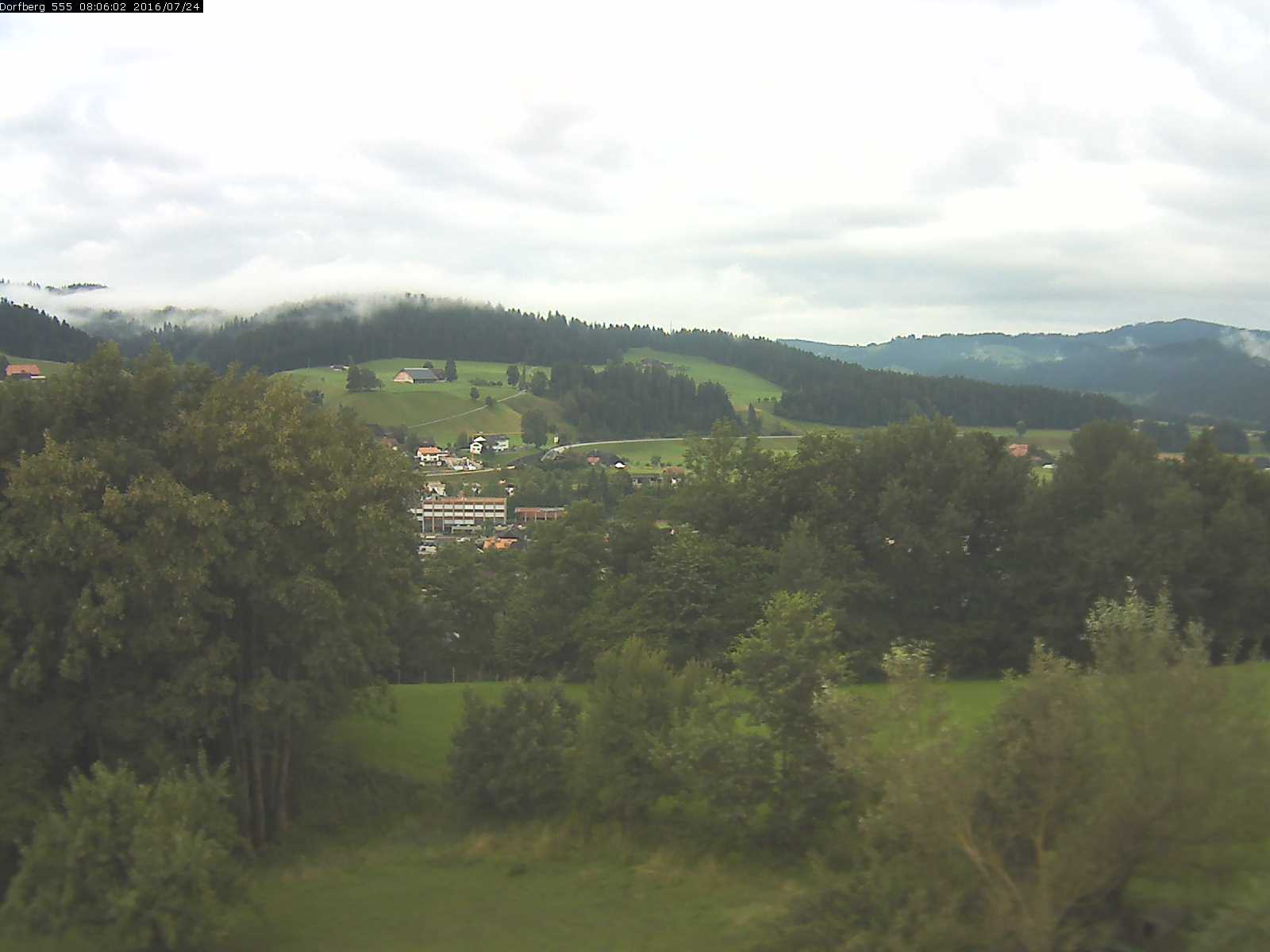 Webcam-Bild: Aussicht vom Dorfberg in Langnau 20160724-080601