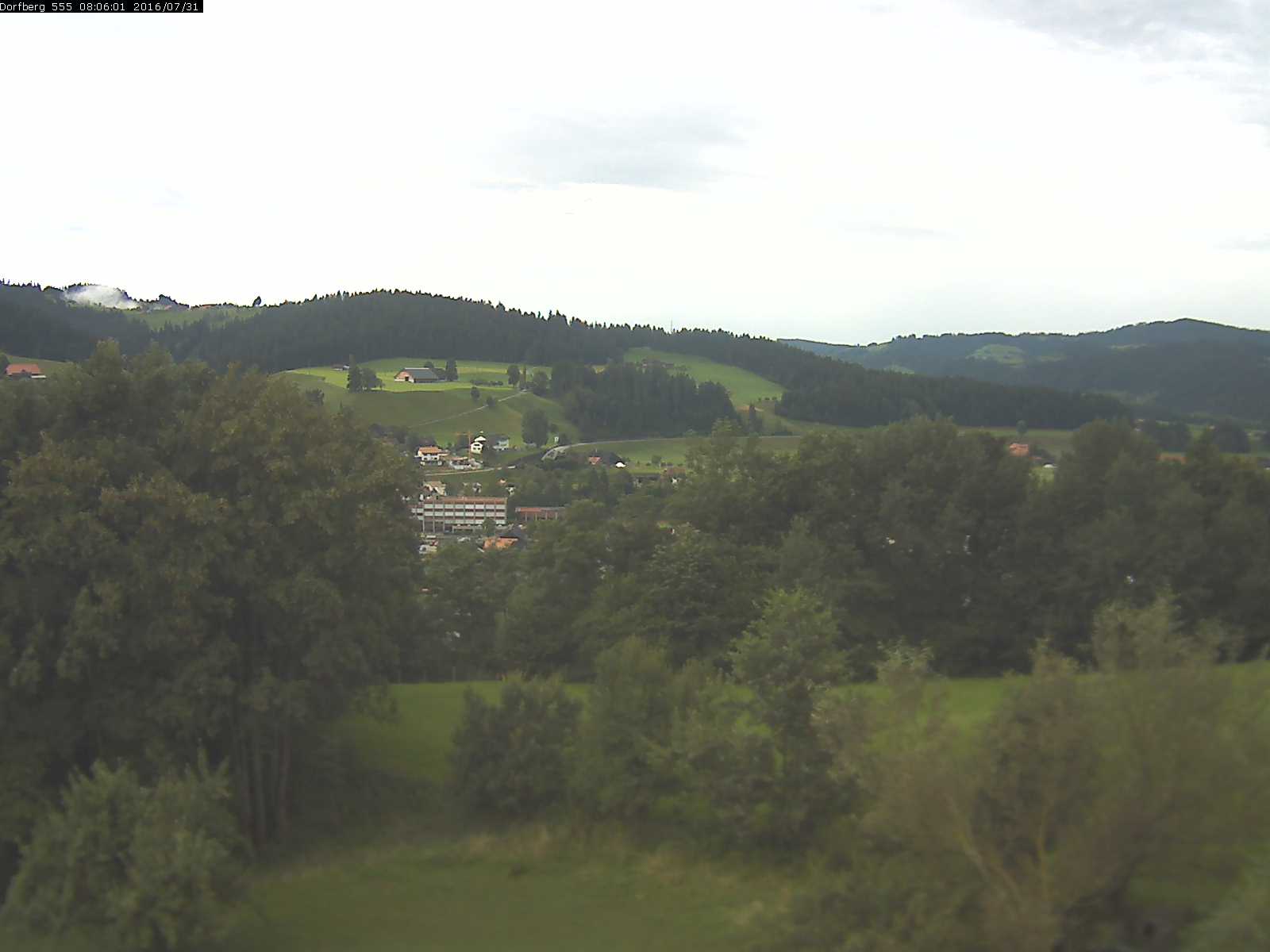 Webcam-Bild: Aussicht vom Dorfberg in Langnau 20160731-080601