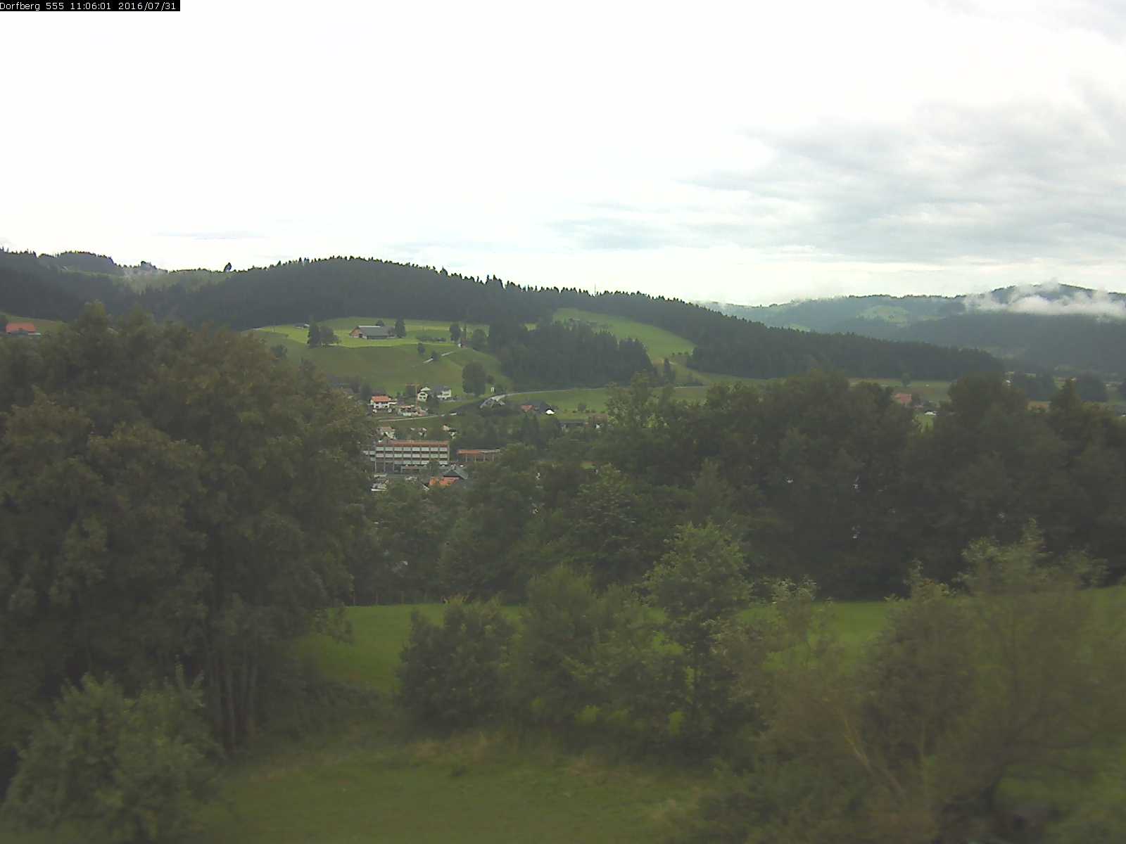 Webcam-Bild: Aussicht vom Dorfberg in Langnau 20160731-110601