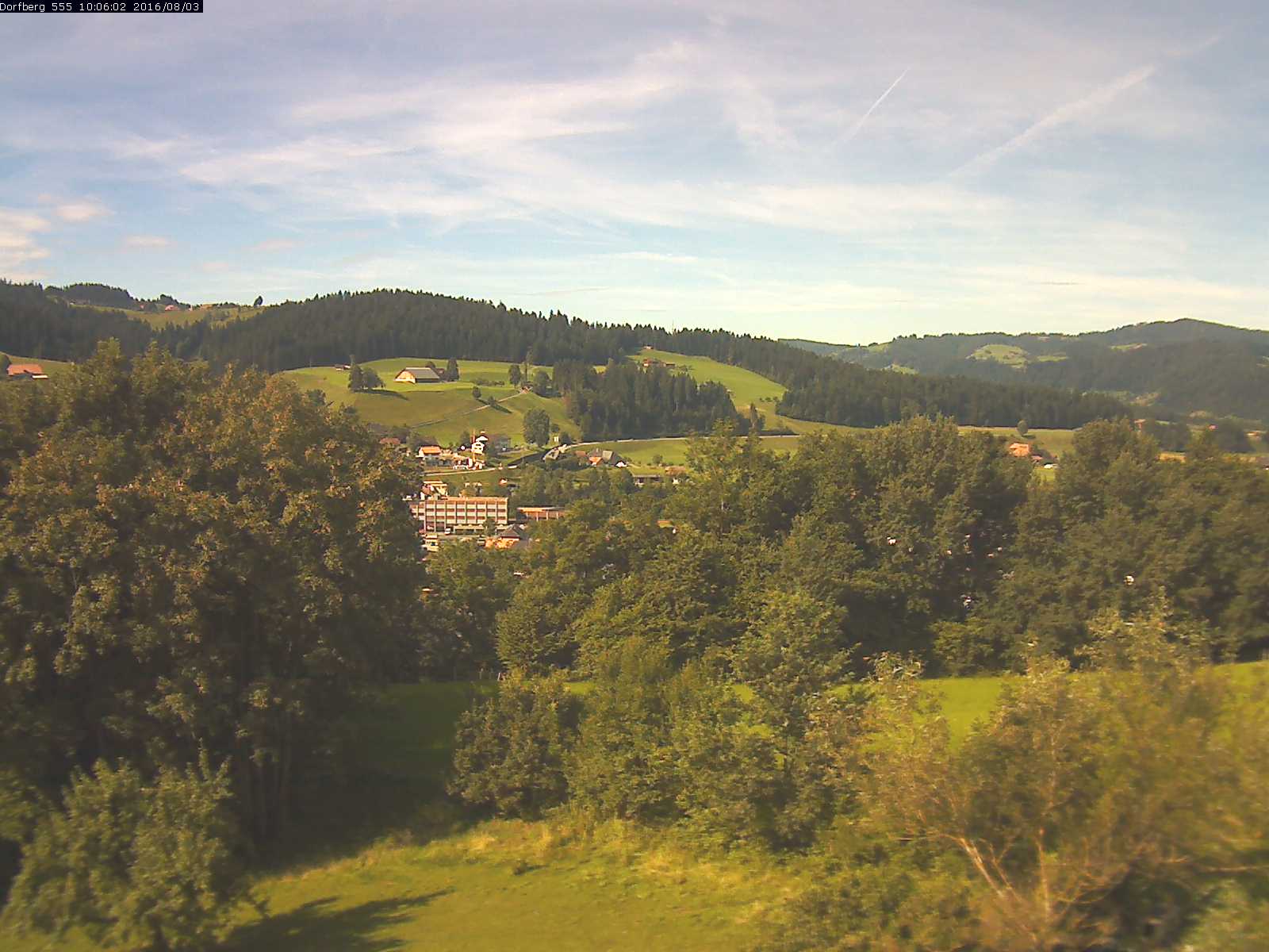 Webcam-Bild: Aussicht vom Dorfberg in Langnau 20160803-100601