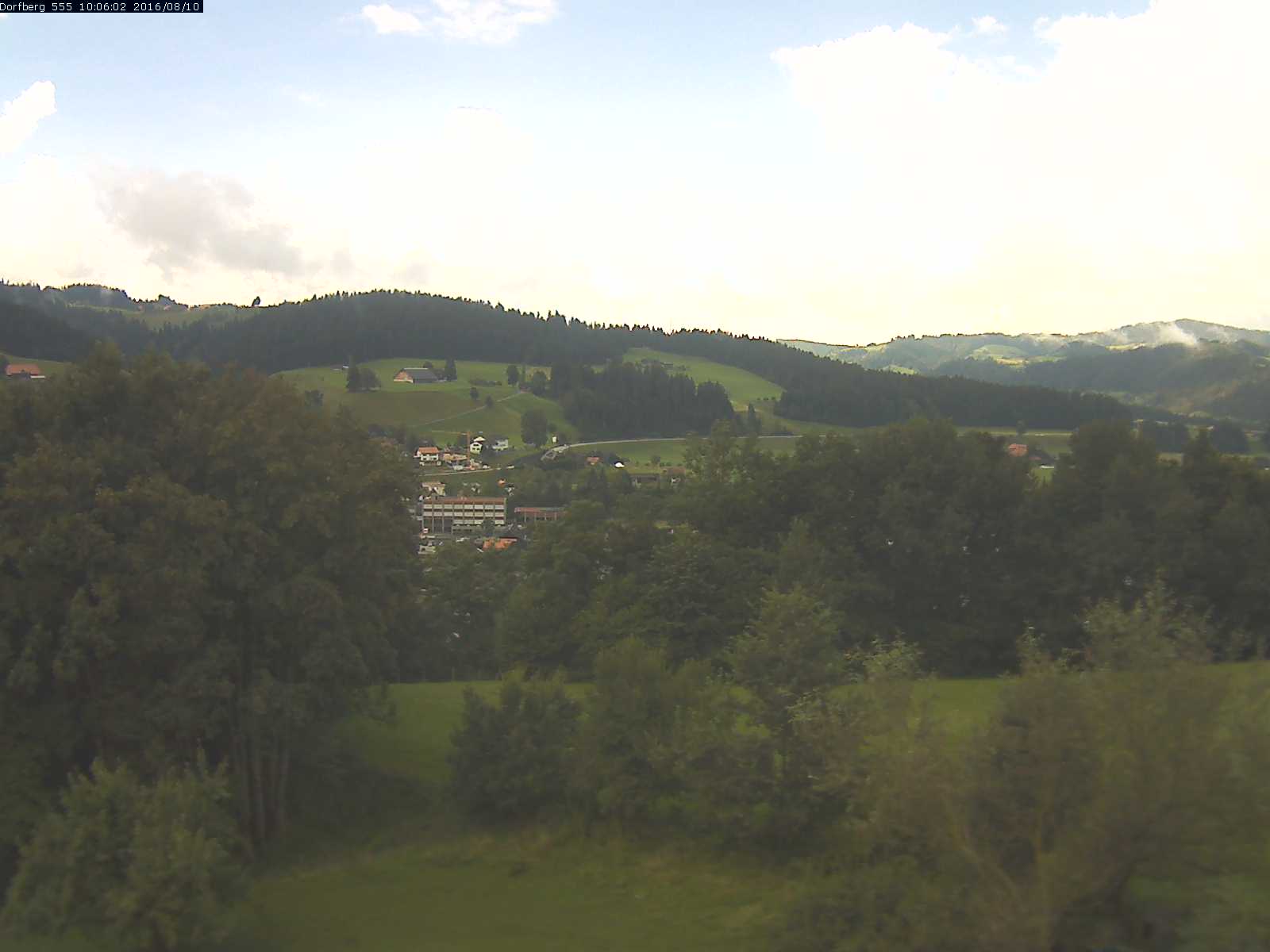 Webcam-Bild: Aussicht vom Dorfberg in Langnau 20160810-100601