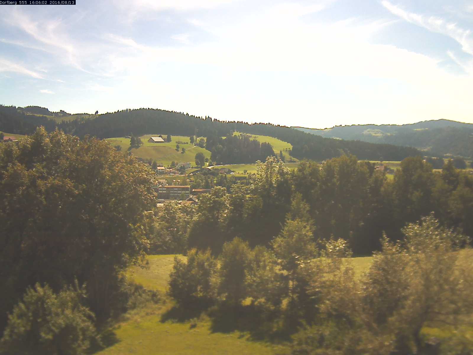 Webcam-Bild: Aussicht vom Dorfberg in Langnau 20160813-160601