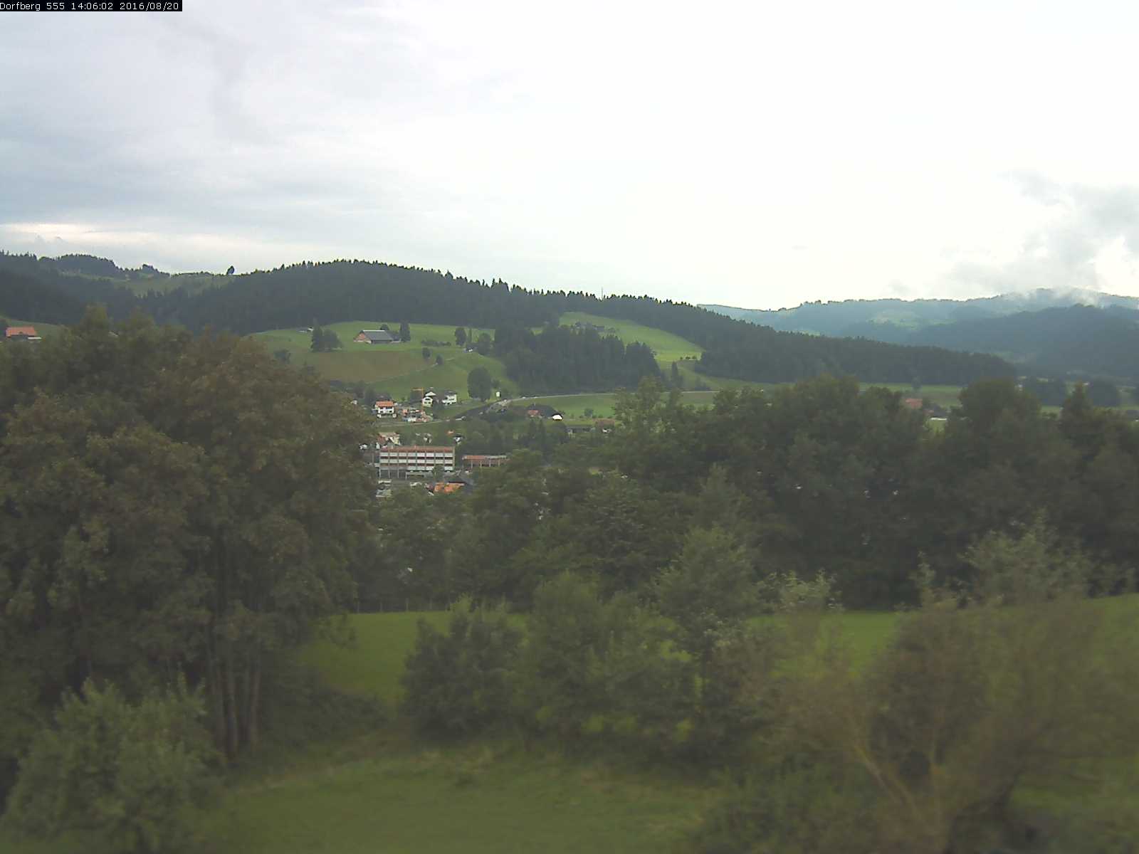 Webcam-Bild: Aussicht vom Dorfberg in Langnau 20160820-140601