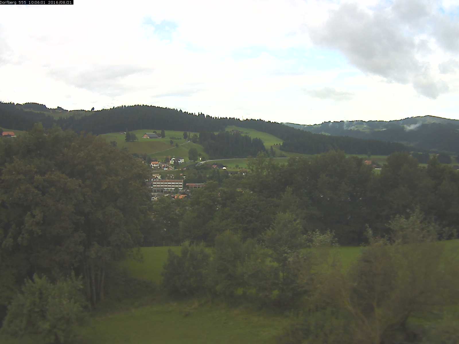 Webcam-Bild: Aussicht vom Dorfberg in Langnau 20160821-100601