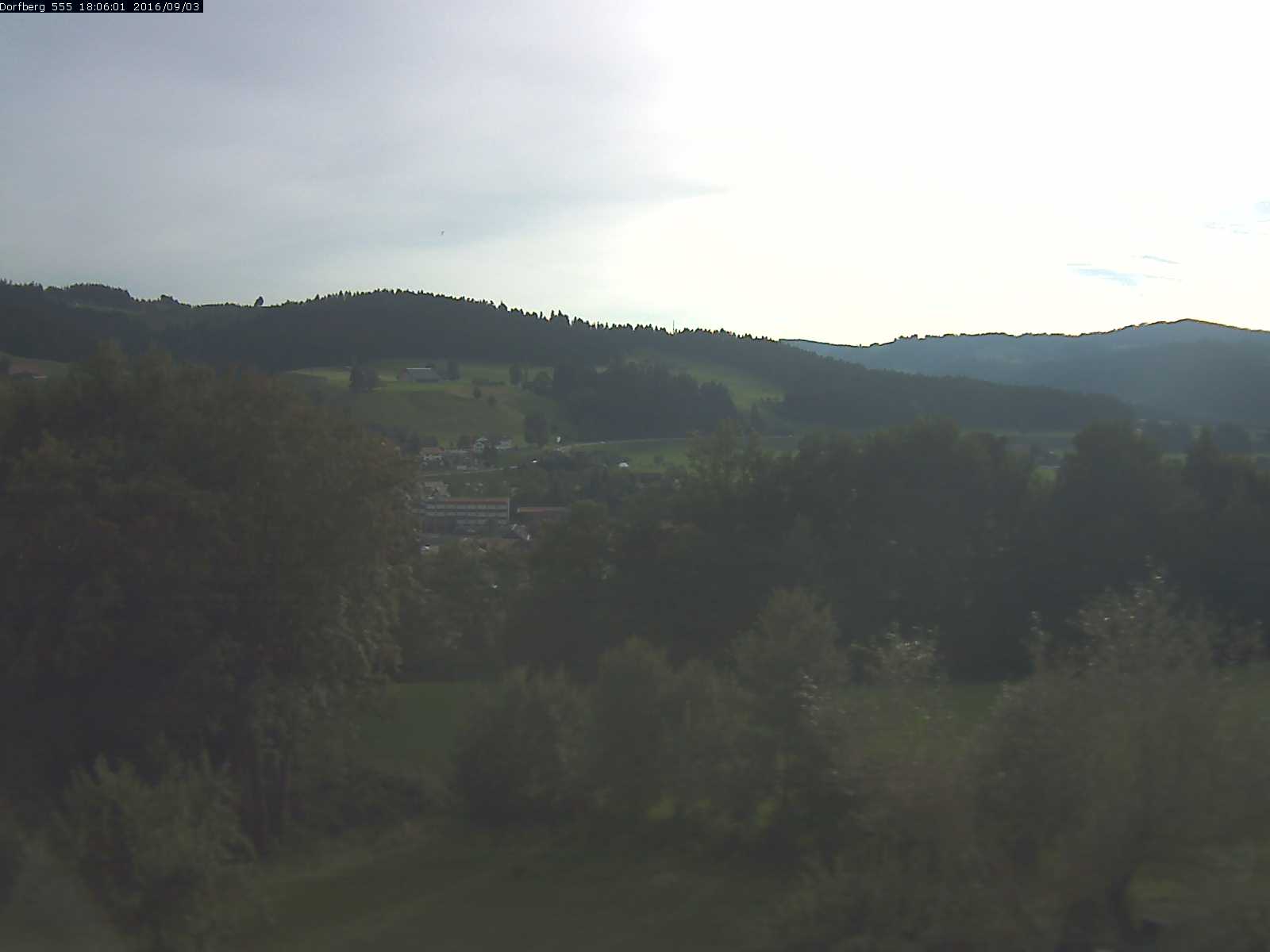 Webcam-Bild: Aussicht vom Dorfberg in Langnau 20160903-180601