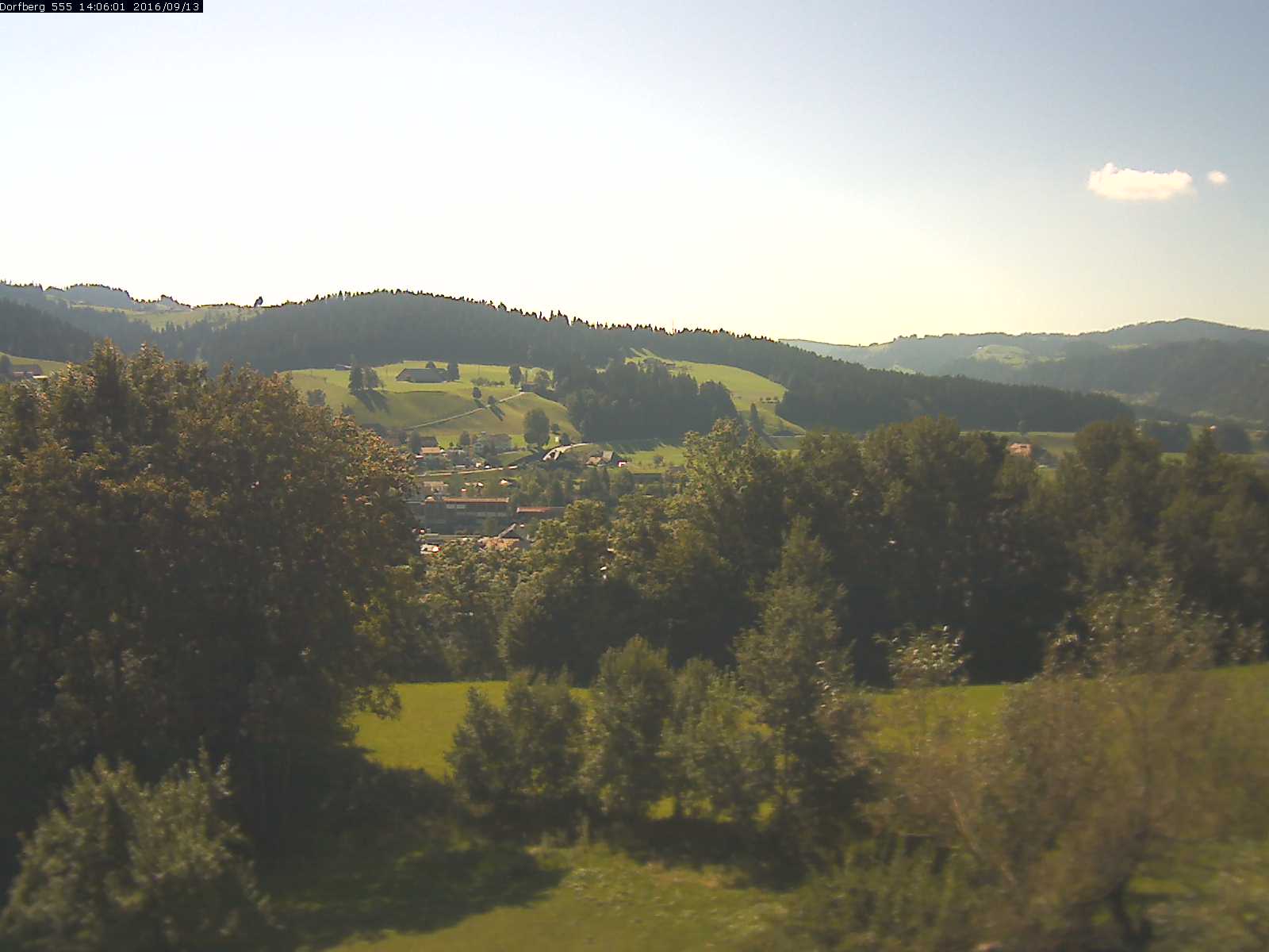 Webcam-Bild: Aussicht vom Dorfberg in Langnau 20160913-140601