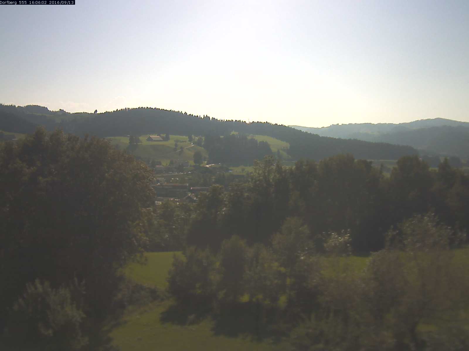 Webcam-Bild: Aussicht vom Dorfberg in Langnau 20160913-160601