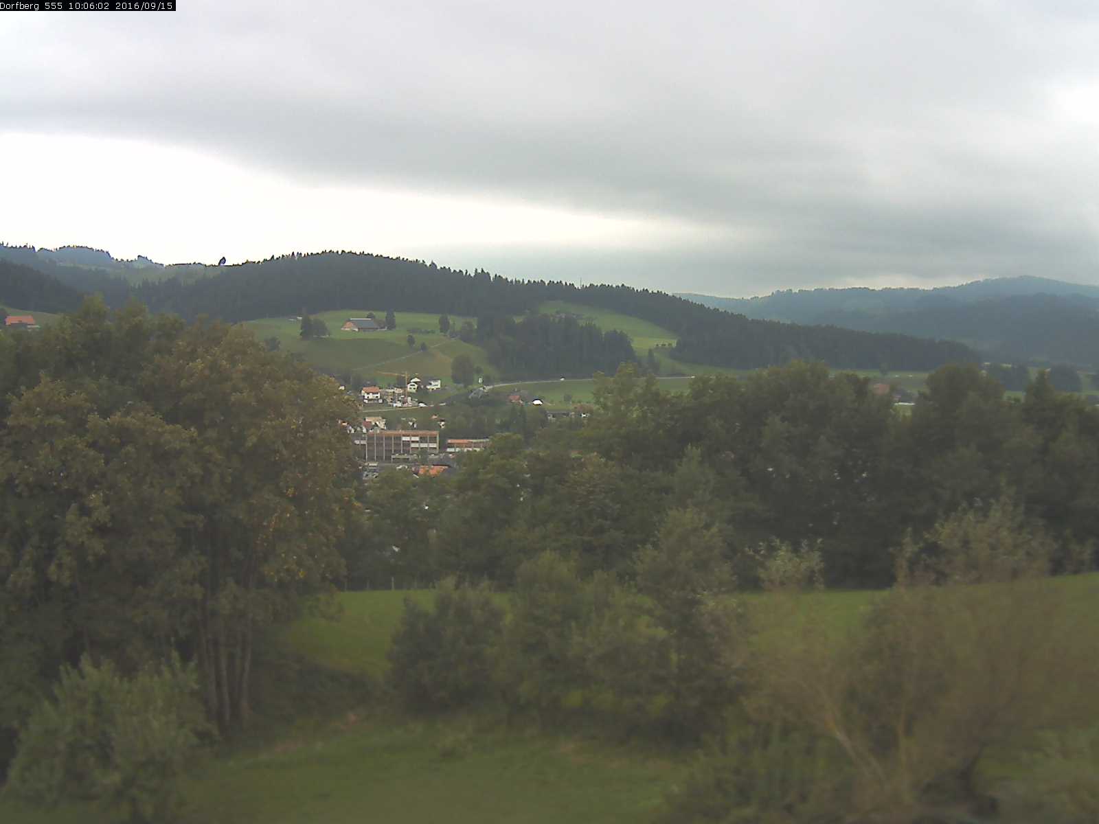 Webcam-Bild: Aussicht vom Dorfberg in Langnau 20160915-100601