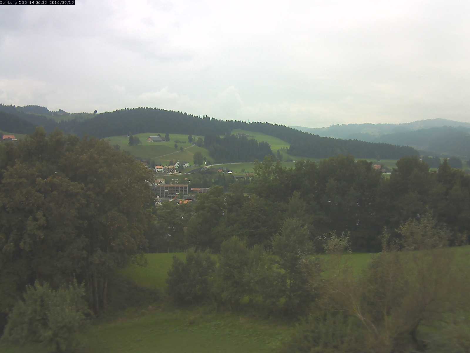Webcam-Bild: Aussicht vom Dorfberg in Langnau 20160919-140601