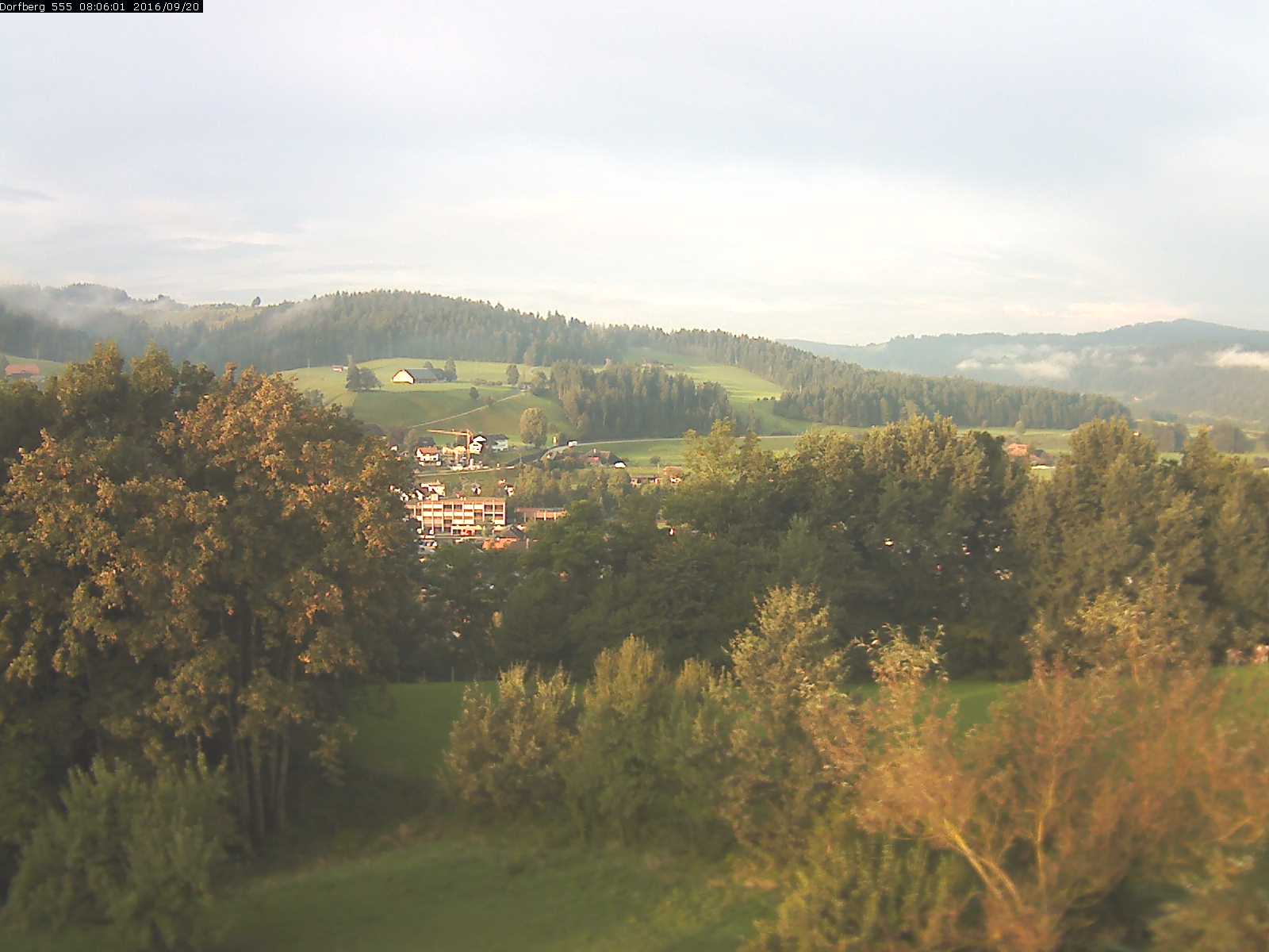 Webcam-Bild: Aussicht vom Dorfberg in Langnau 20160920-080601