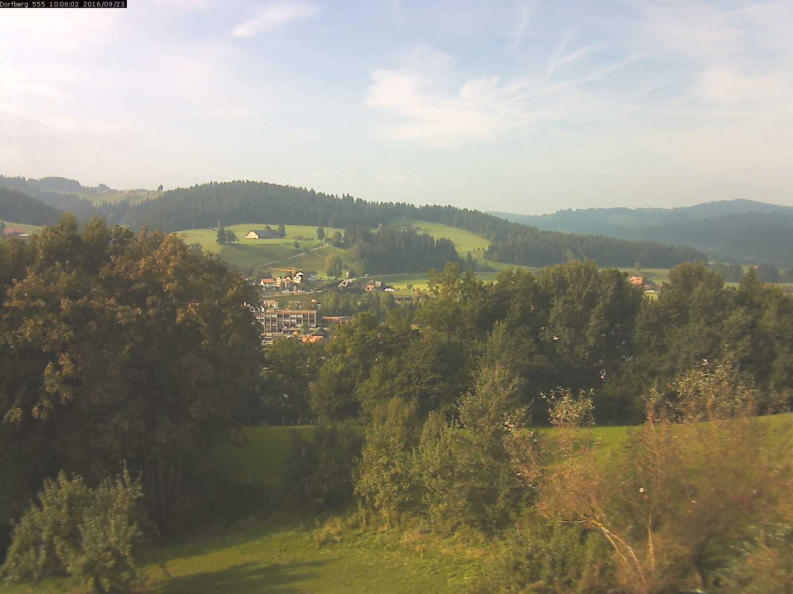 Webcam-Bild: Aussicht vom Dorfberg in Langnau 20160923-100601