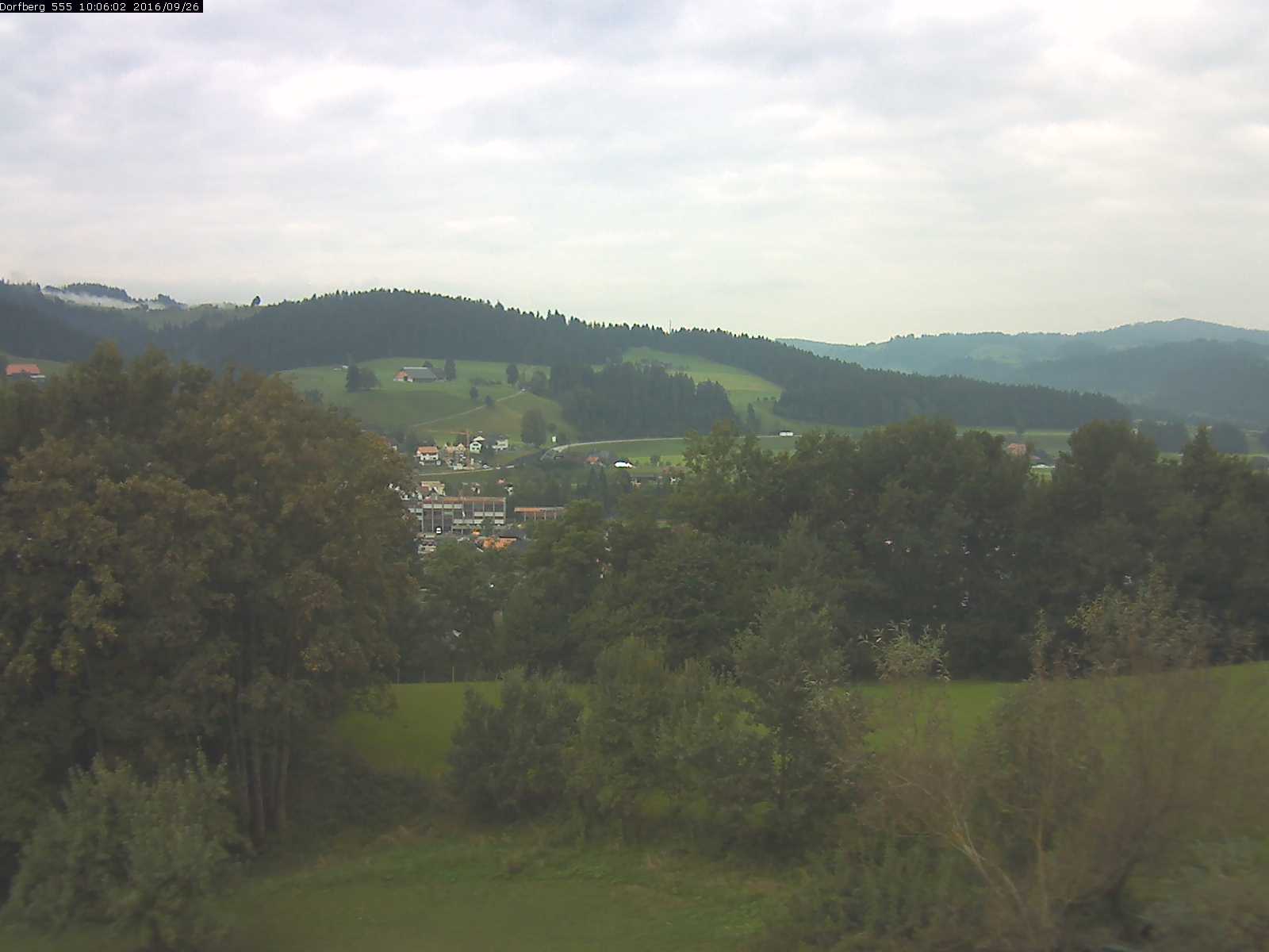 Webcam-Bild: Aussicht vom Dorfberg in Langnau 20160926-100601