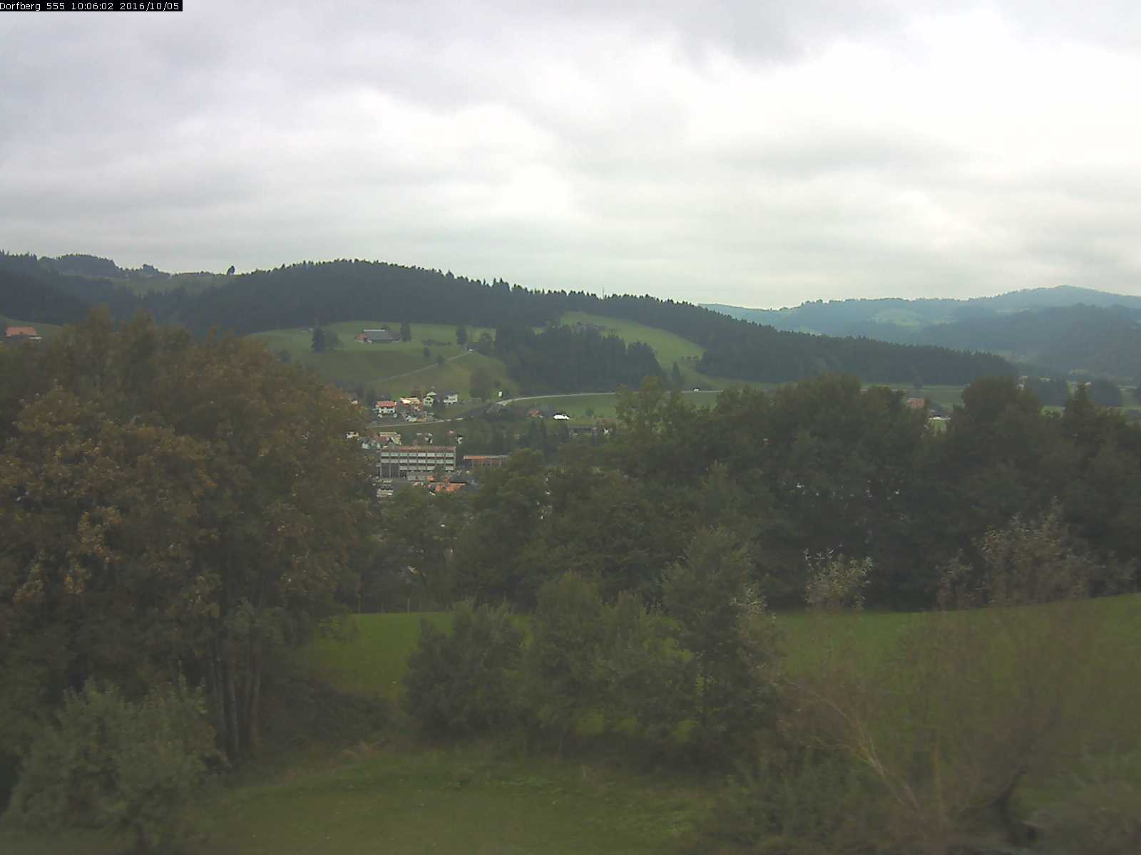 Webcam-Bild: Aussicht vom Dorfberg in Langnau 20161005-100601