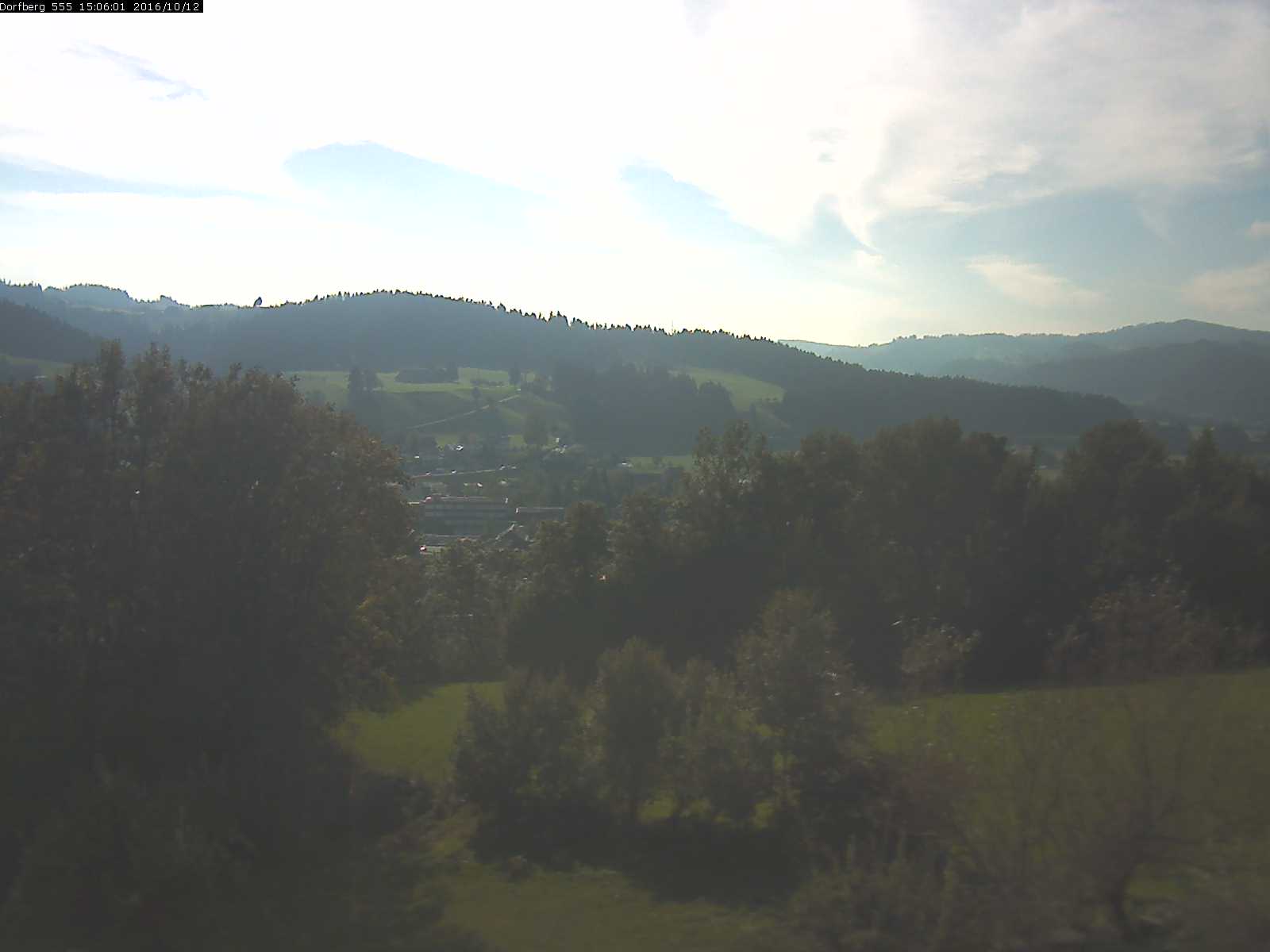 Webcam-Bild: Aussicht vom Dorfberg in Langnau 20161012-150601