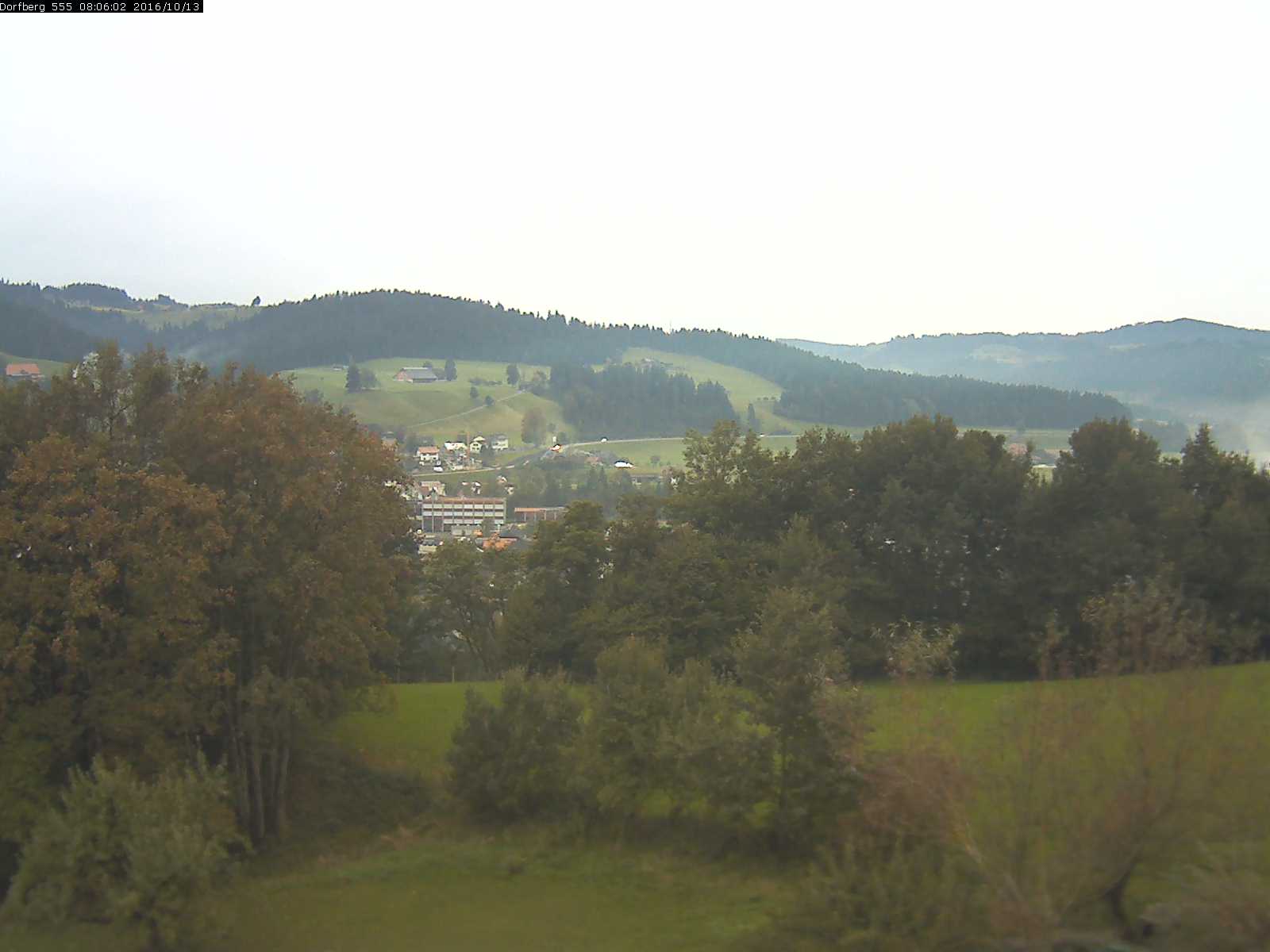 Webcam-Bild: Aussicht vom Dorfberg in Langnau 20161013-080601