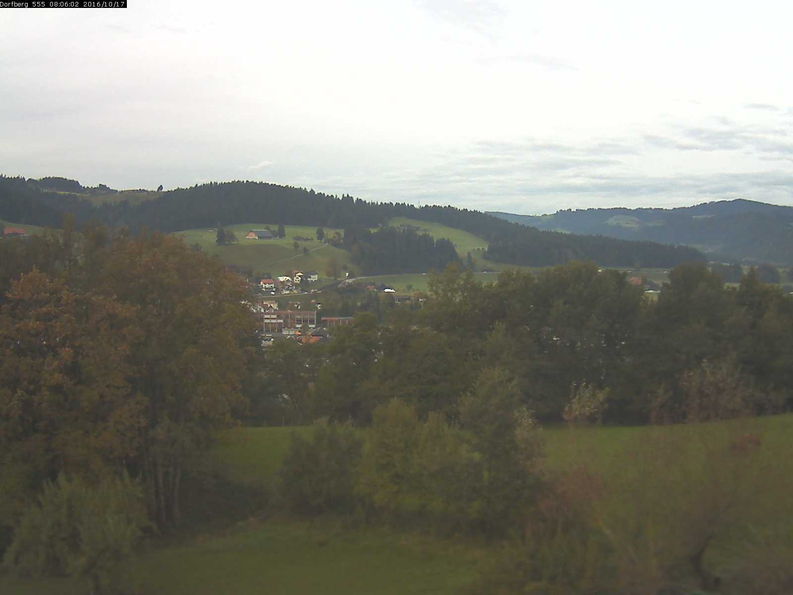 Webcam-Bild: Aussicht vom Dorfberg in Langnau 20161017-080601