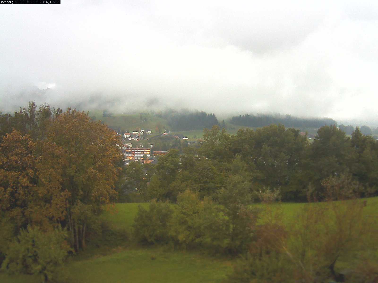 Webcam-Bild: Aussicht vom Dorfberg in Langnau 20161018-080601