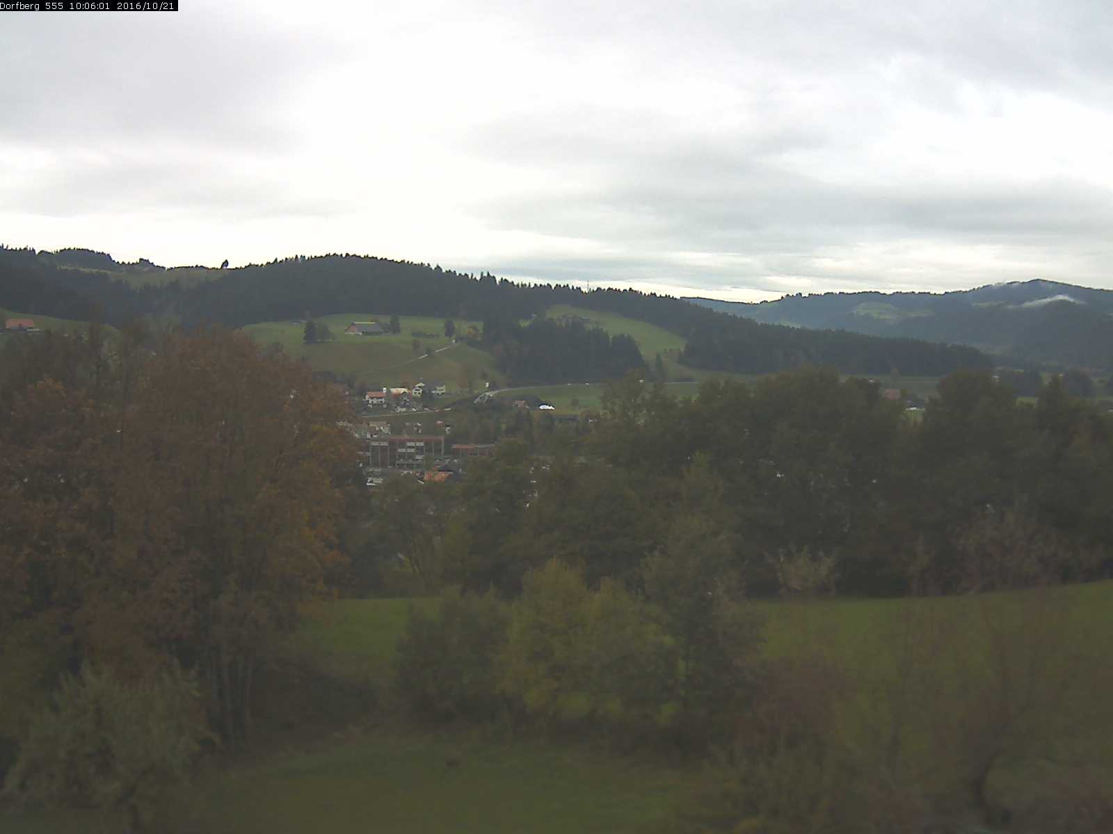 Webcam-Bild: Aussicht vom Dorfberg in Langnau 20161021-100601