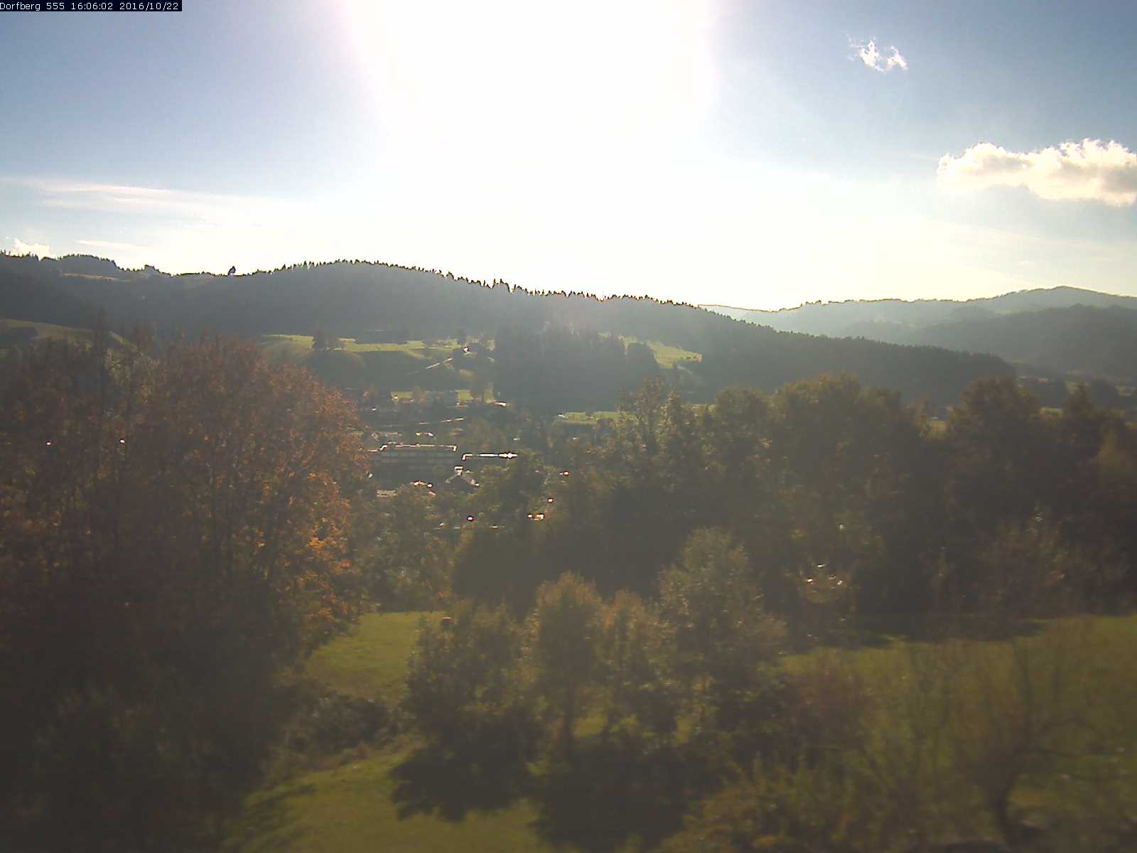 Webcam-Bild: Aussicht vom Dorfberg in Langnau 20161022-160601