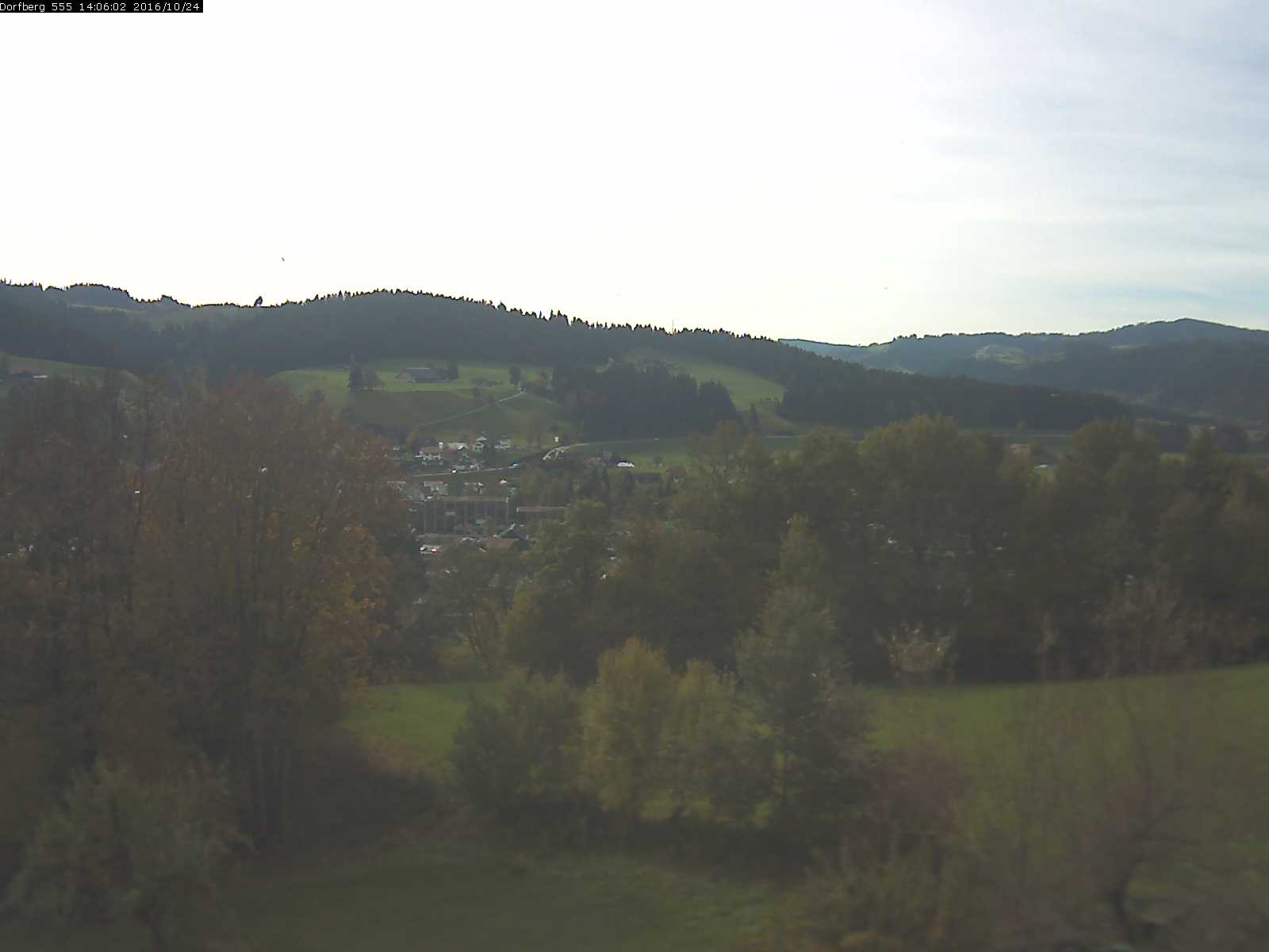 Webcam-Bild: Aussicht vom Dorfberg in Langnau 20161024-140601