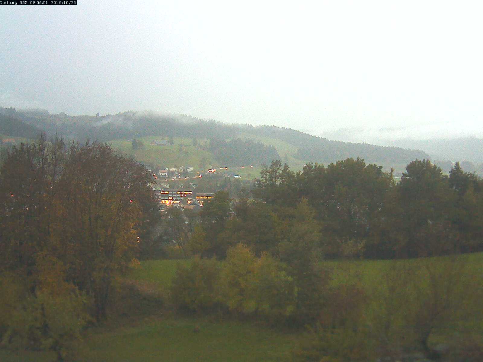 Webcam-Bild: Aussicht vom Dorfberg in Langnau 20161025-080601