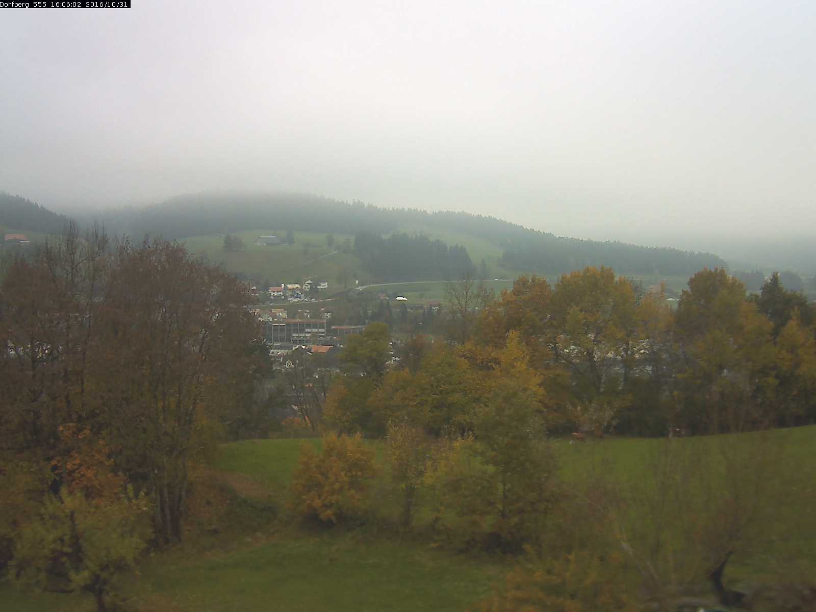 Webcam-Bild: Aussicht vom Dorfberg in Langnau 20161031-160601