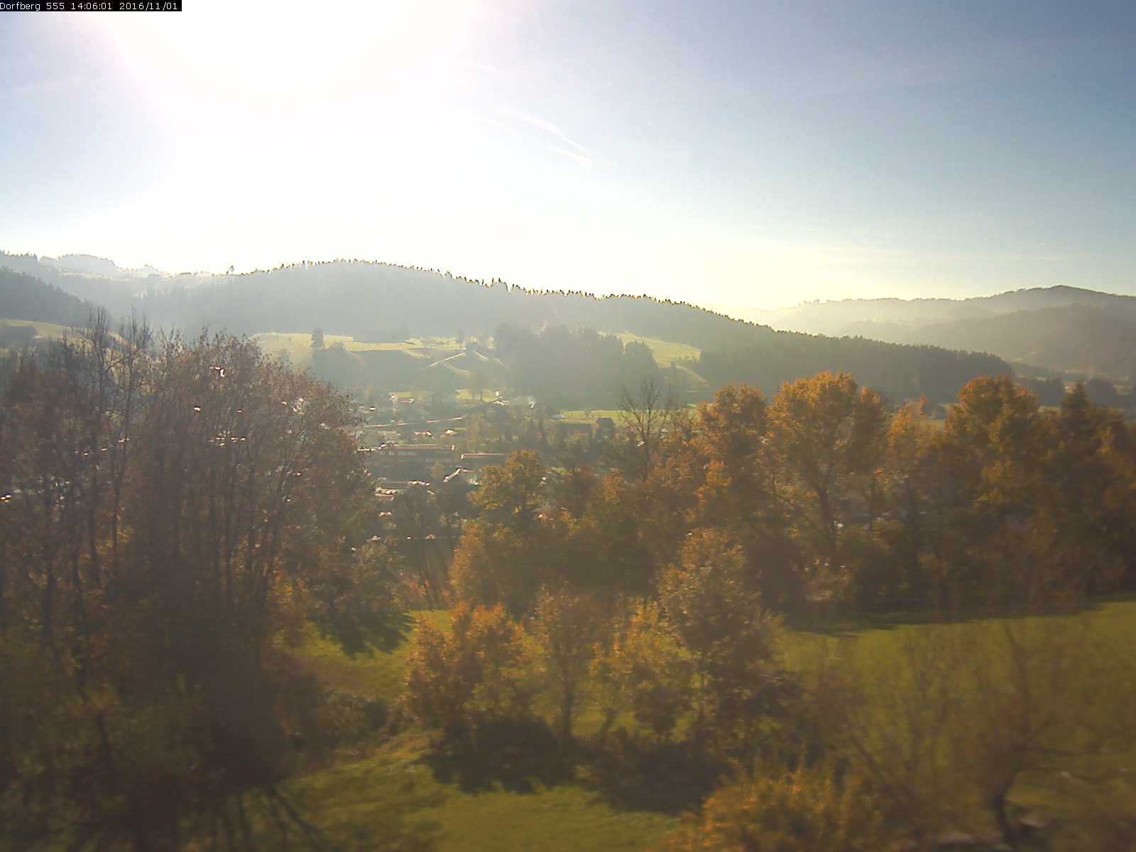 Webcam-Bild: Aussicht vom Dorfberg in Langnau 20161101-140601