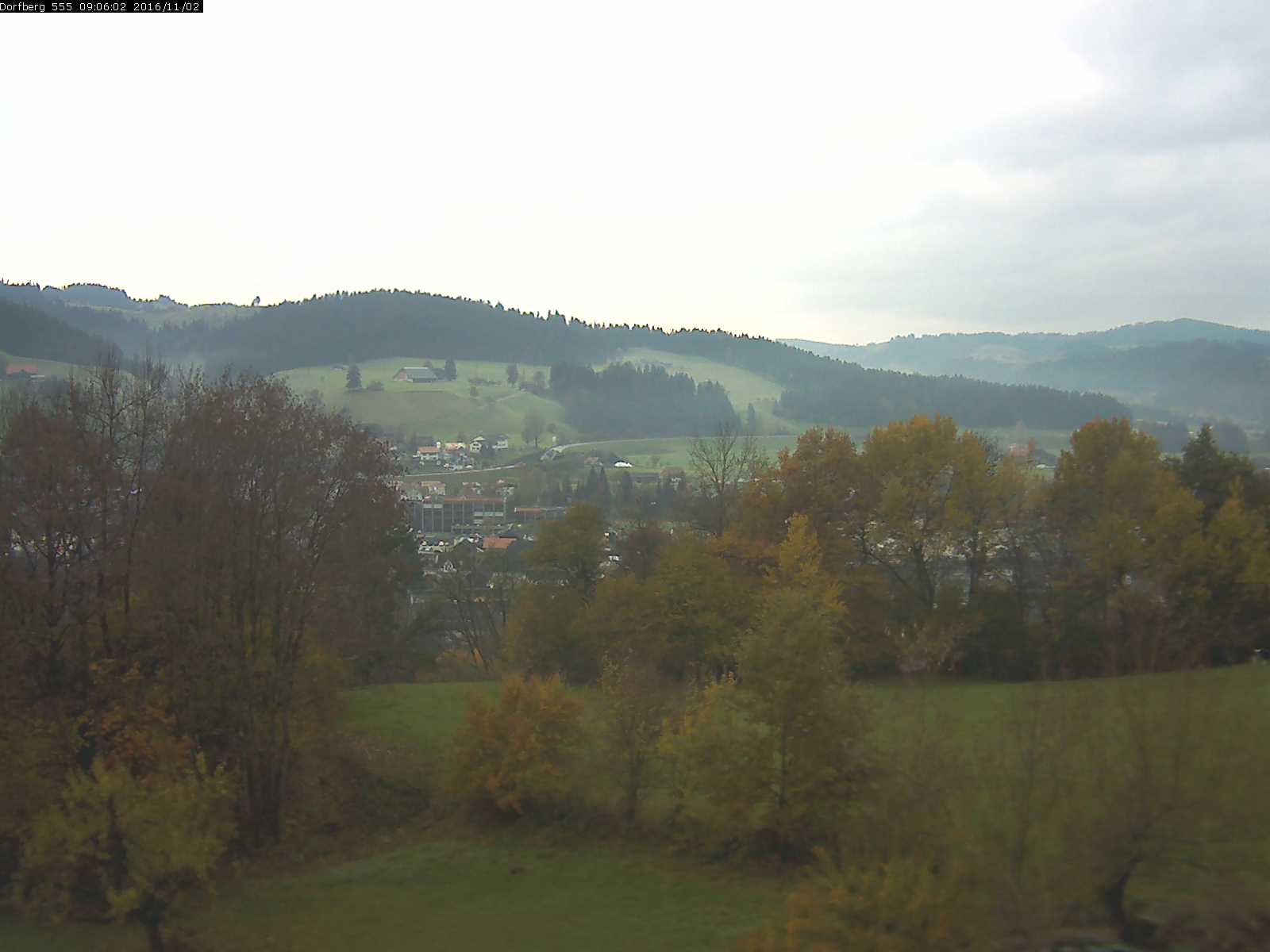 Webcam-Bild: Aussicht vom Dorfberg in Langnau 20161102-090601