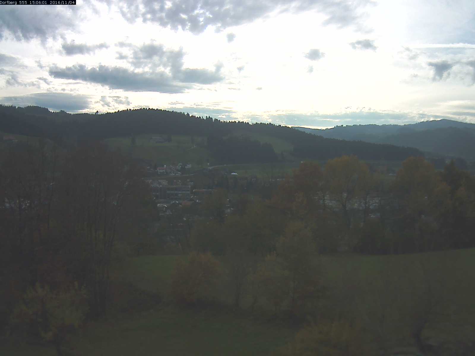 Webcam-Bild: Aussicht vom Dorfberg in Langnau 20161104-150601