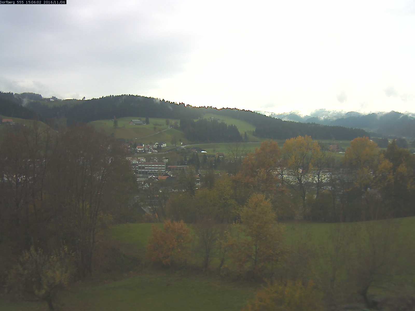 Webcam-Bild: Aussicht vom Dorfberg in Langnau 20161106-150601