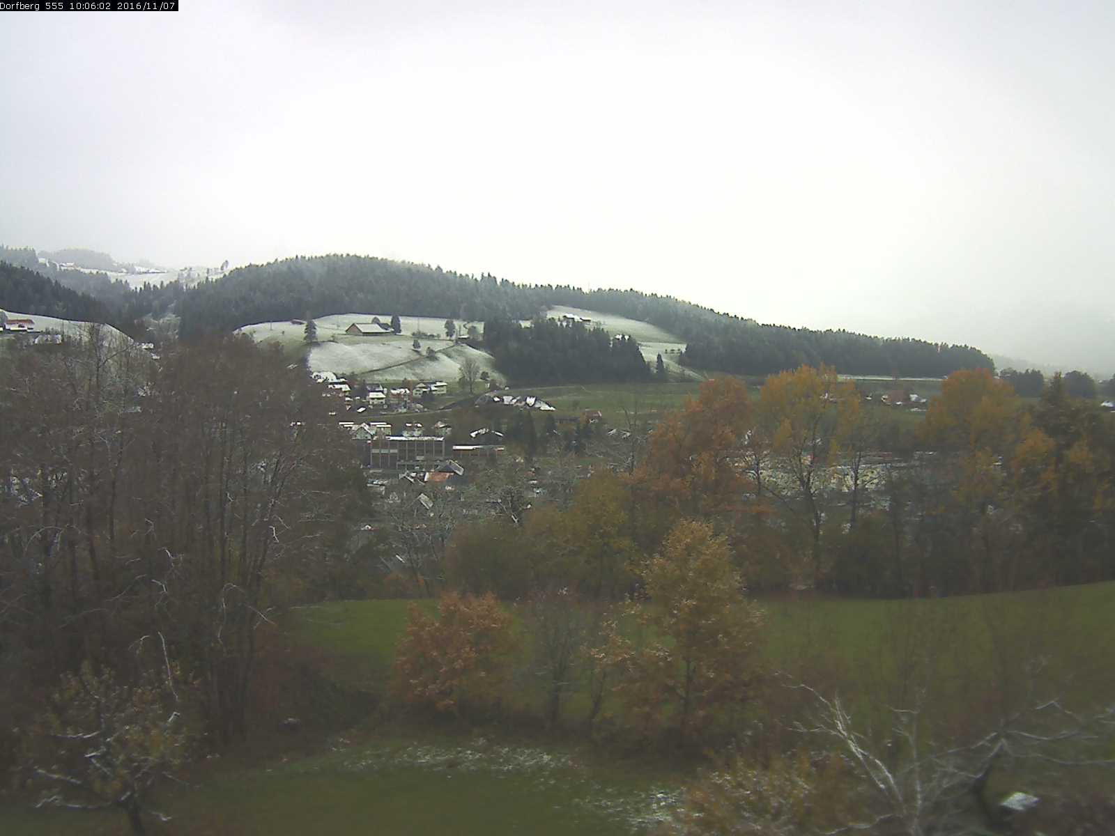 Webcam-Bild: Aussicht vom Dorfberg in Langnau 20161107-100601