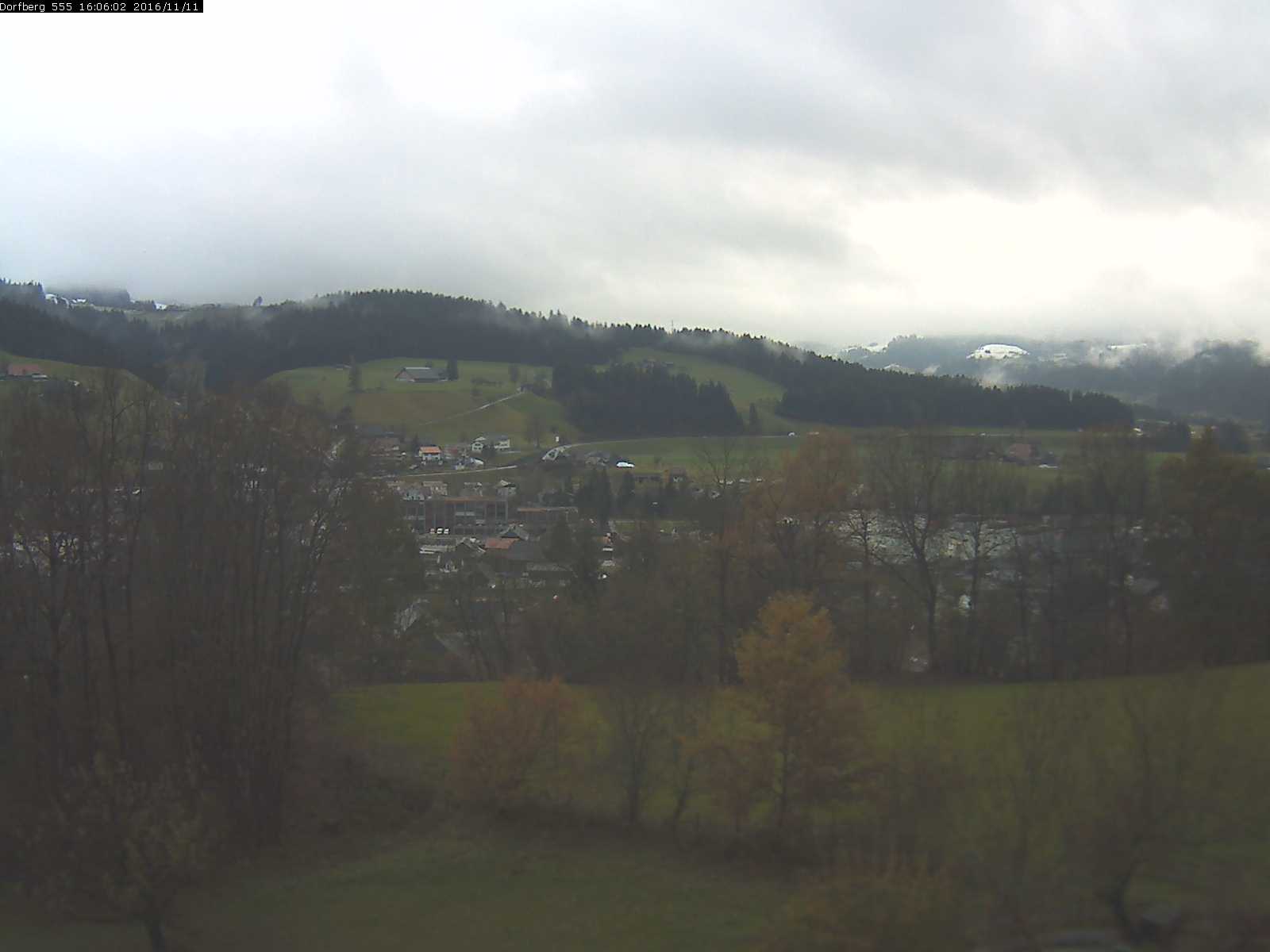 Webcam-Bild: Aussicht vom Dorfberg in Langnau 20161111-160601