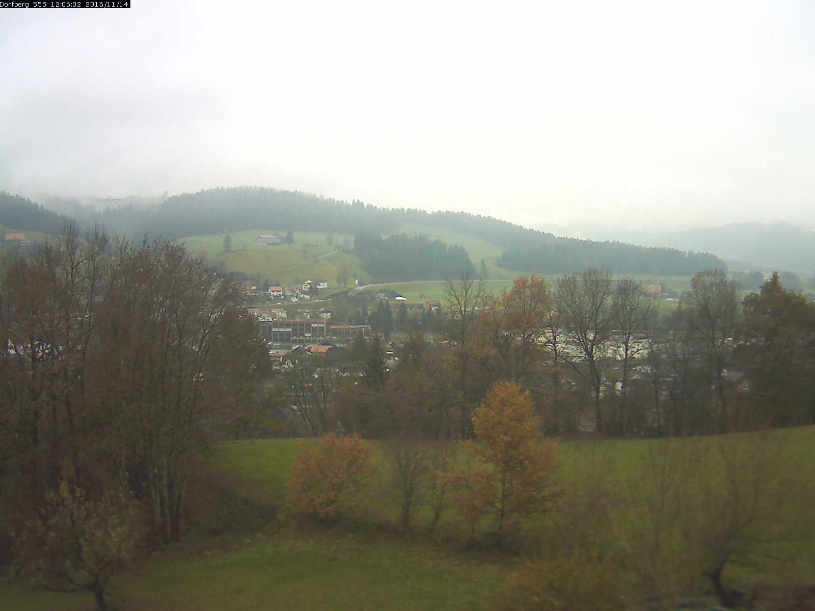 Webcam-Bild: Aussicht vom Dorfberg in Langnau 20161114-120601