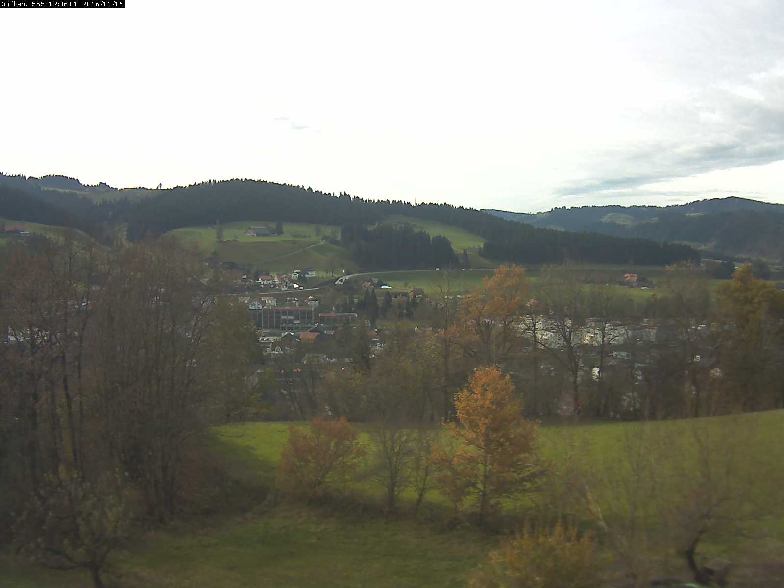 Webcam-Bild: Aussicht vom Dorfberg in Langnau 20161116-120601