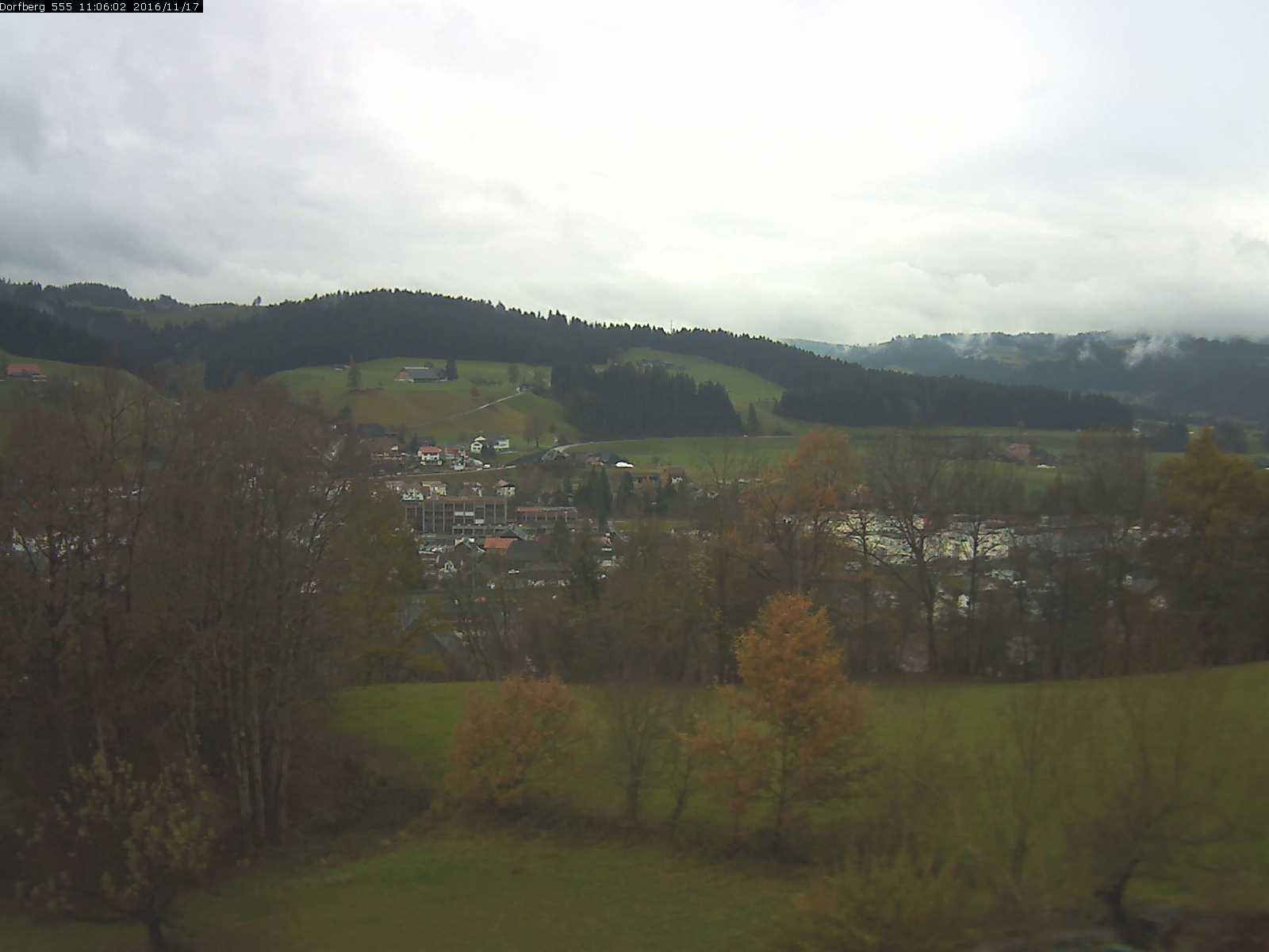 Webcam-Bild: Aussicht vom Dorfberg in Langnau 20161117-110602