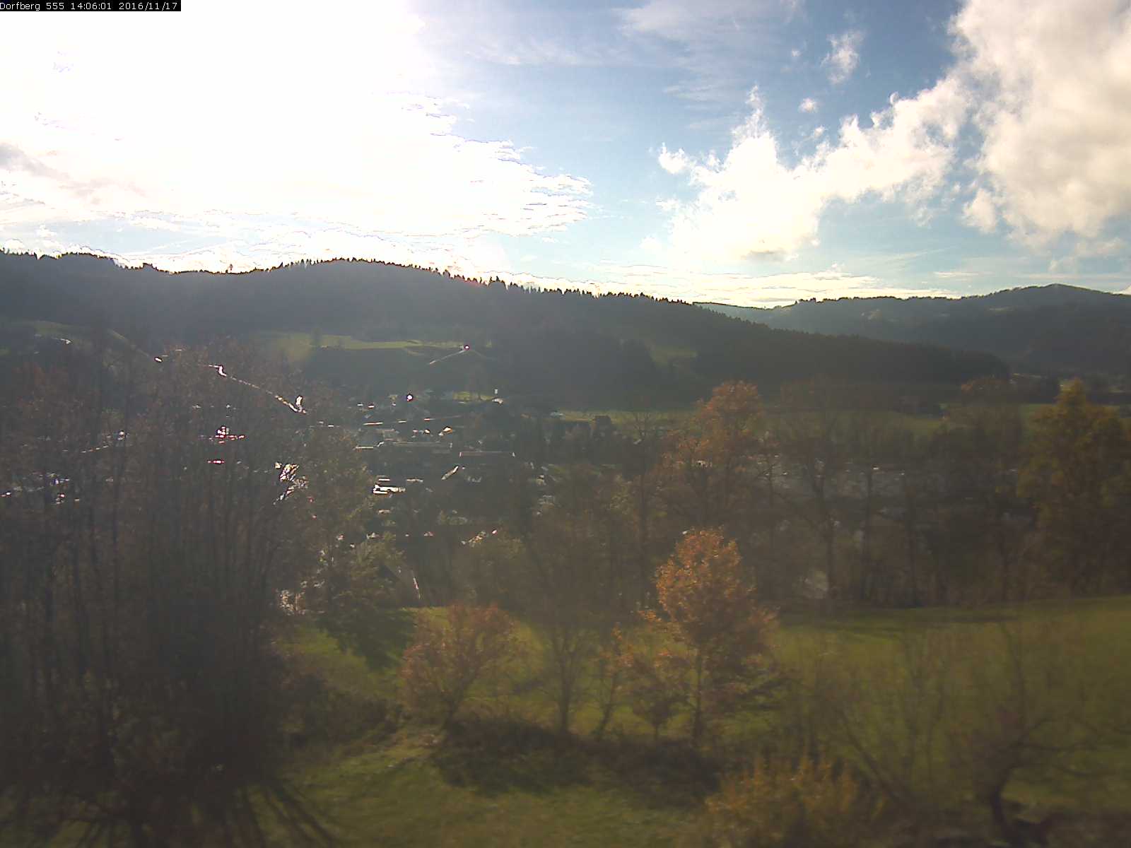 Webcam-Bild: Aussicht vom Dorfberg in Langnau 20161117-140601